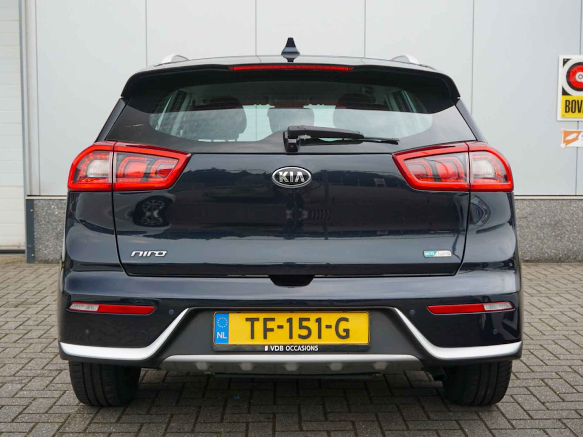 Kia Niro 1.6 GDi H. DynamicL. Half Leder | CarPlay | Navigatie | NAP - 6/27