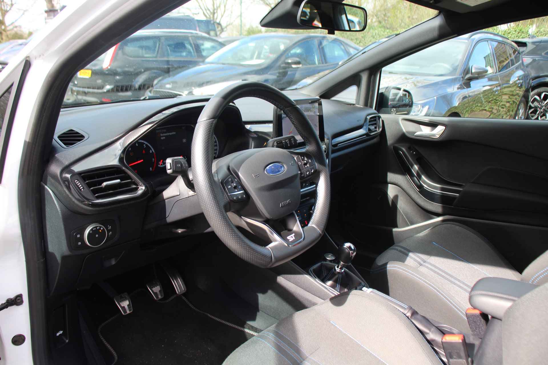 Ford Fiesta 1.5EB ST-3 BLACK-PACK | PERFORMANCE | CAMERA | WINTERPACK | B&O AUDIO | NAVI | CRUISE | LAUNCH CONTROL | LIJN DETECTIE | PARKEER - 4/54