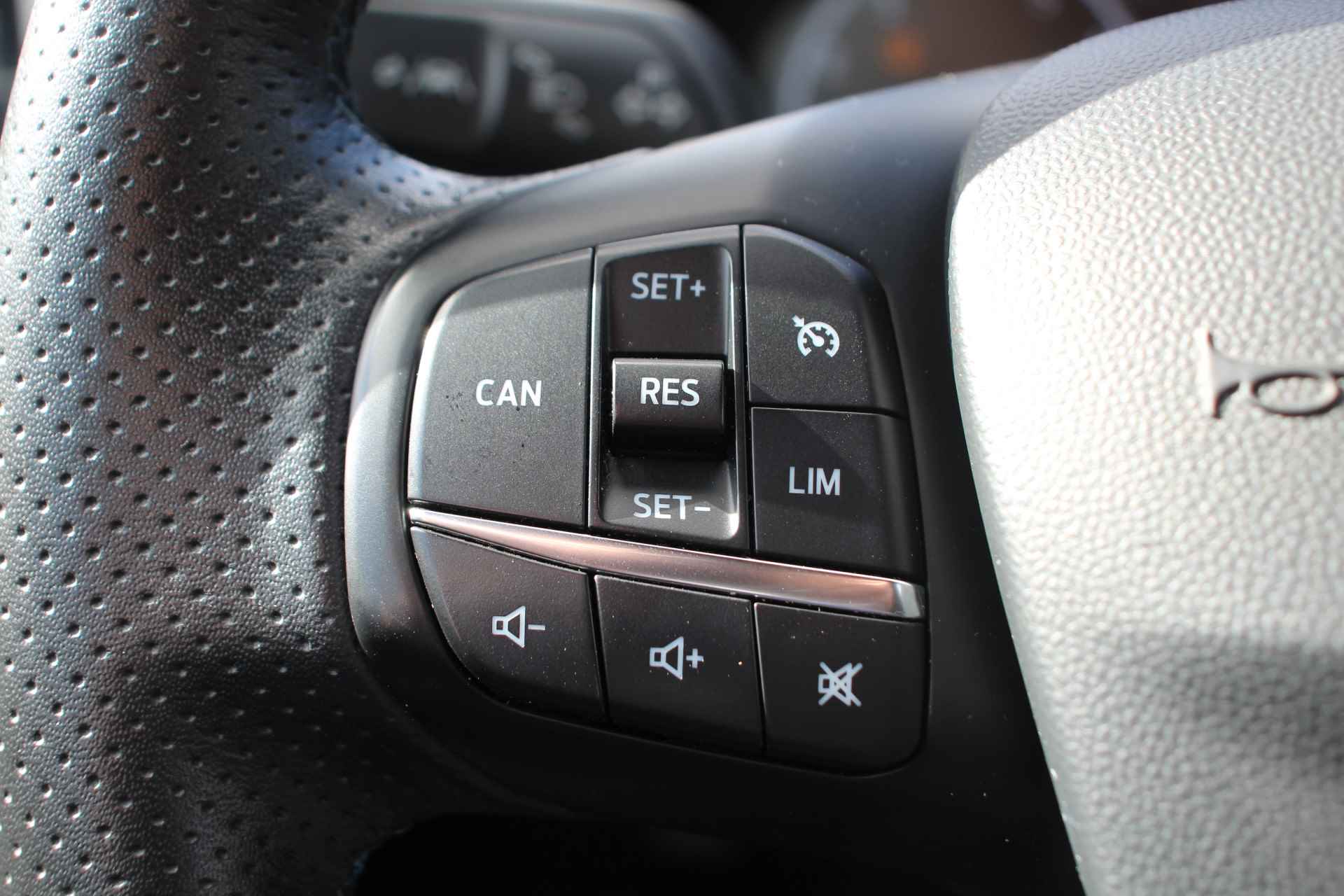 Ford Fiesta 1.5EB ST-3 BLACK-PACK | PERFORMANCE | CAMERA | WINTERPACK | B&O AUDIO | NAVI | CRUISE | LAUNCH CONTROL | LIJN DETECTIE | PARKEER - 16/54