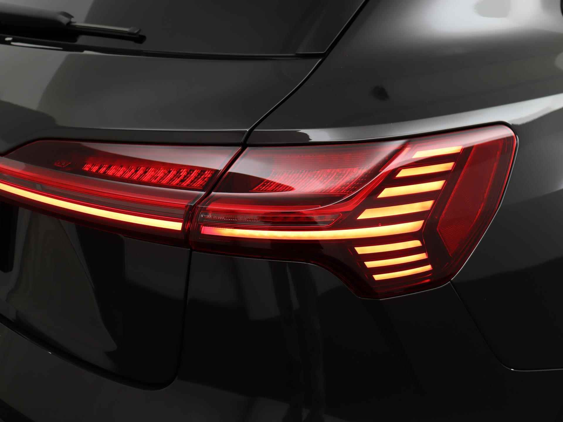 Audi Q8 e-tron 55 quattro S Edition 115 kWh 408 PK | S-Line | Panoramadak | Keyless | Matrix-LED | B&O | Apple CarPlay | - 12/65