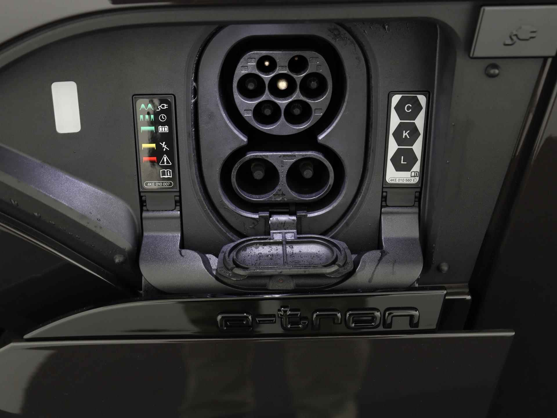 Audi Q8 e-tron 55 quattro S Edition 115 kWh 408 PK | S-Line | Panoramadak | Keyless | Matrix-LED | B&O | Apple CarPlay | - 17/65