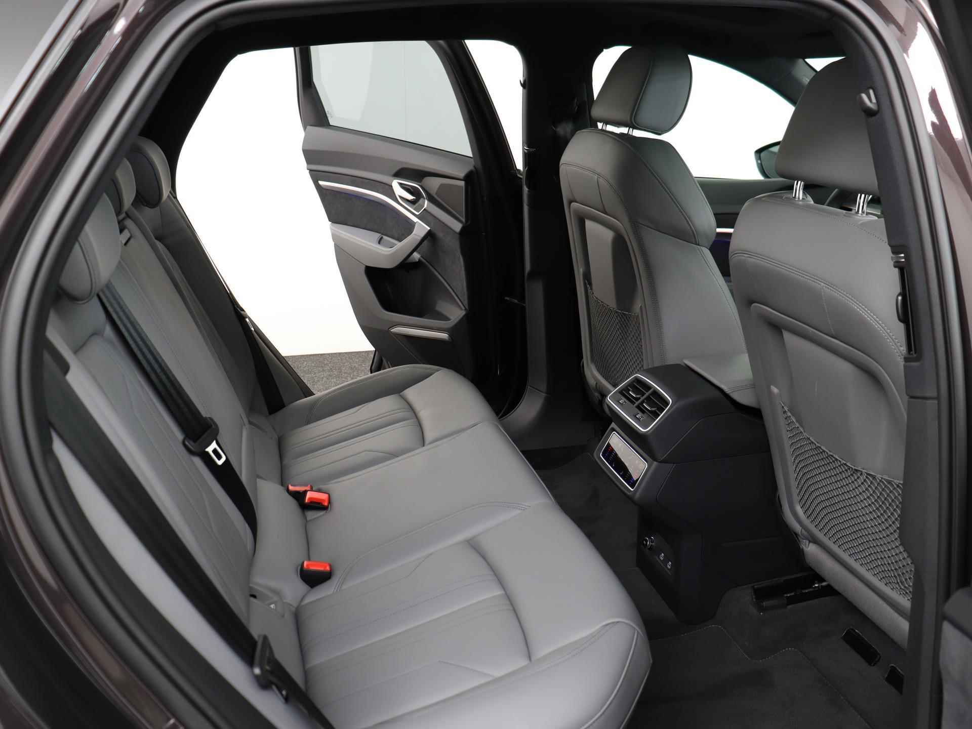 Audi Q8 e-tron 55 quattro S Edition 115 kWh 408 PK | S-Line | Panoramadak | Keyless | Matrix-LED | B&O | Apple CarPlay | - 21/65