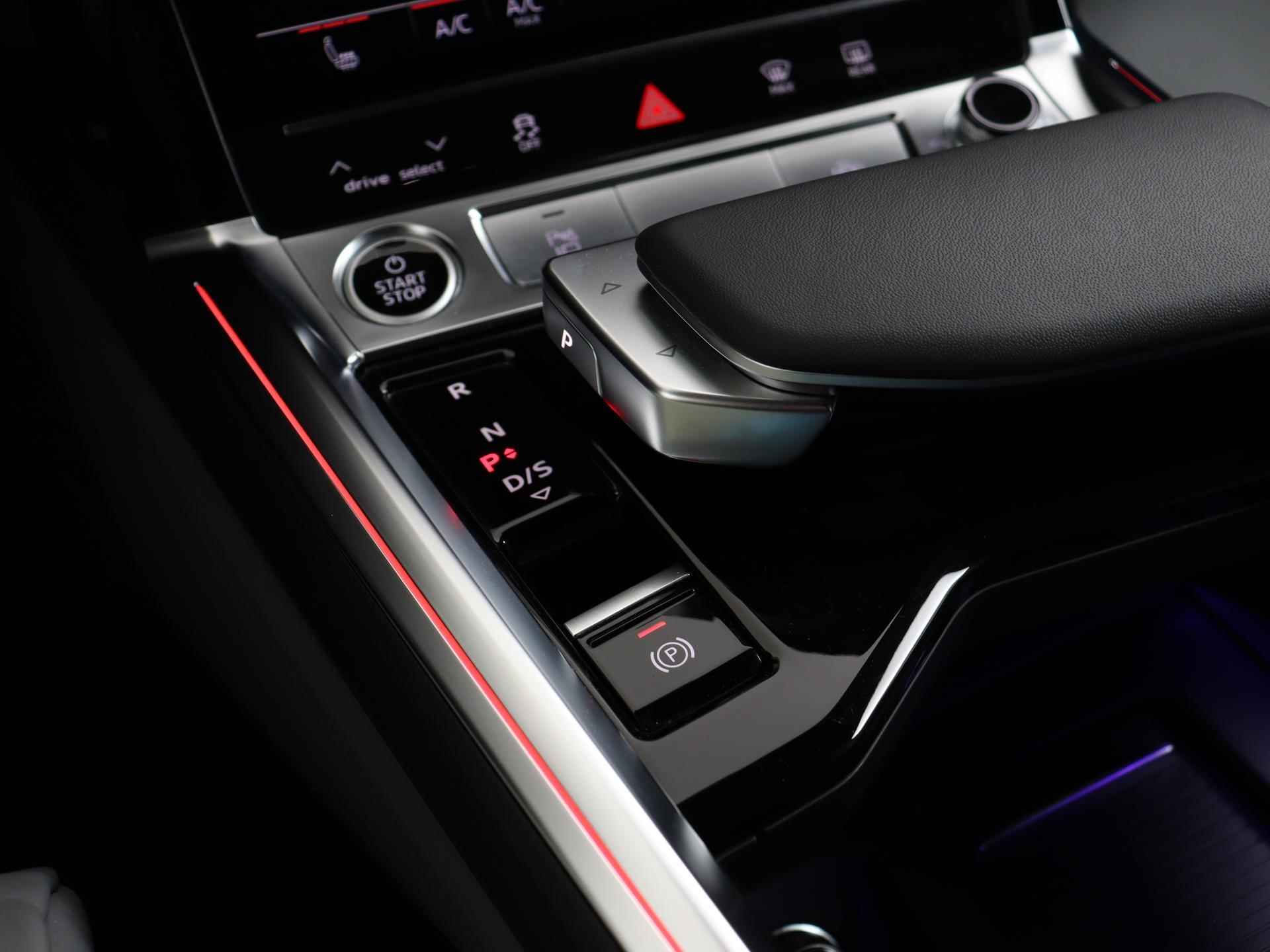Audi Q8 e-tron 55 quattro S Edition 115 kWh 408 PK | S-Line | Panoramadak | Keyless | Matrix-LED | B&O | Apple CarPlay | - 58/65