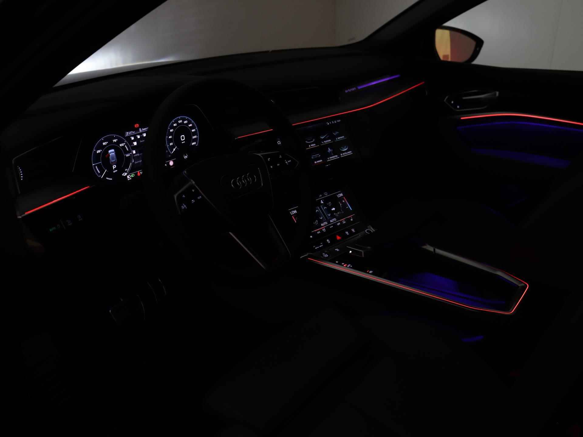 Audi Q8 e-tron 55 quattro S Edition 115 kWh 408 PK | S-Line | Panoramadak | Keyless | Matrix-LED | B&O | Apple CarPlay | - 59/65