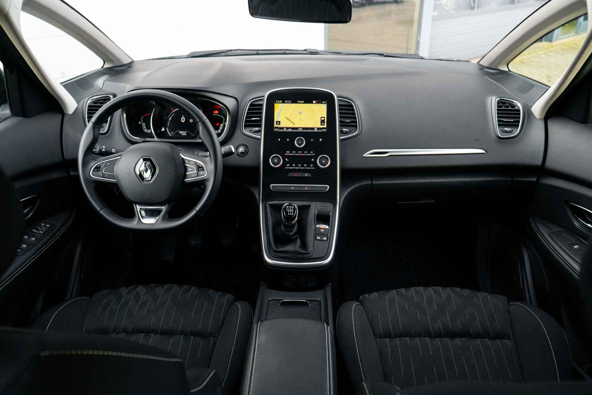 Renault Grand Scénic 1.3 TCe 140 PK Limited | Trekhaak | Parkeersensoren V + A | | incl. Bovag rijklaarpakket met 12 maanden garantie - 10/60