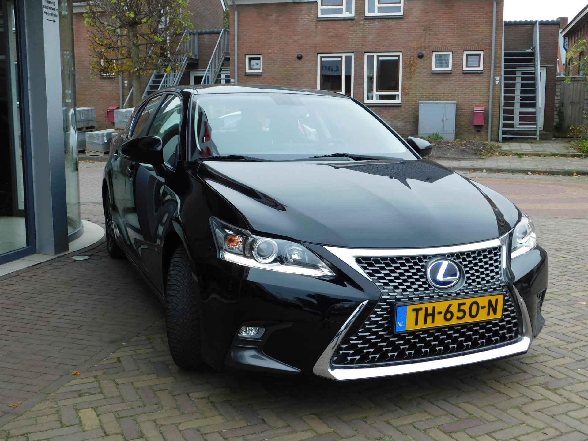 Lexus CT 200h Business Line - 9/42