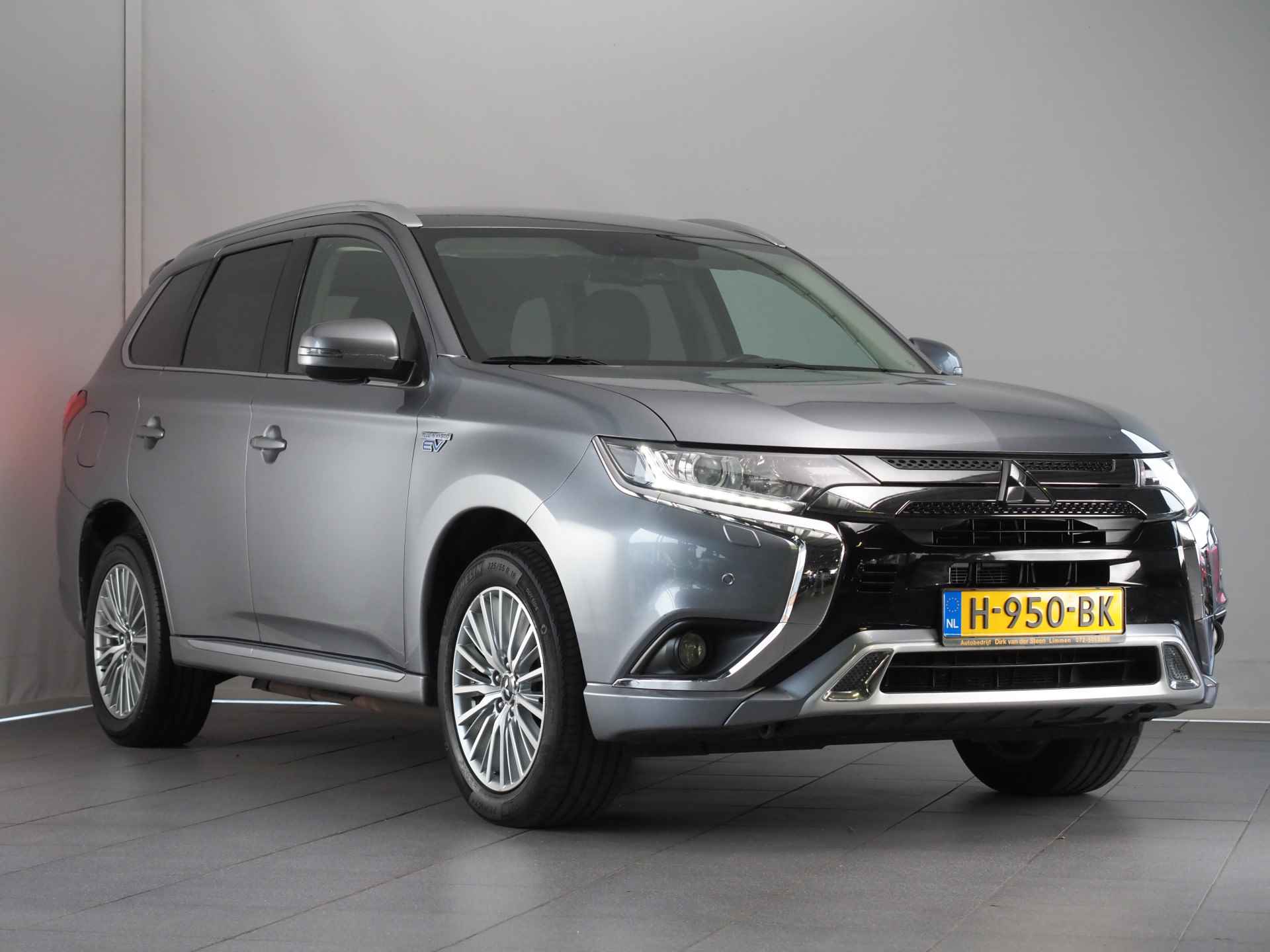 Mitsubishi Outlander 2.4 PHEV Pure+ - 16/31