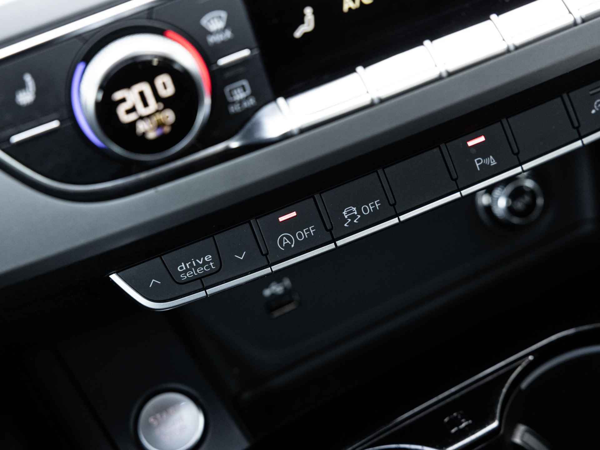 Audi A4 allroad quattro 45 TFSI  | Elektrische Uitklapbare Trekhaak | Navi | Leder | Camera | Panorama Dak | PDC V+A | Cruise | LED | Virtual Cockpit | Elektrische Achterklep | - 22/54