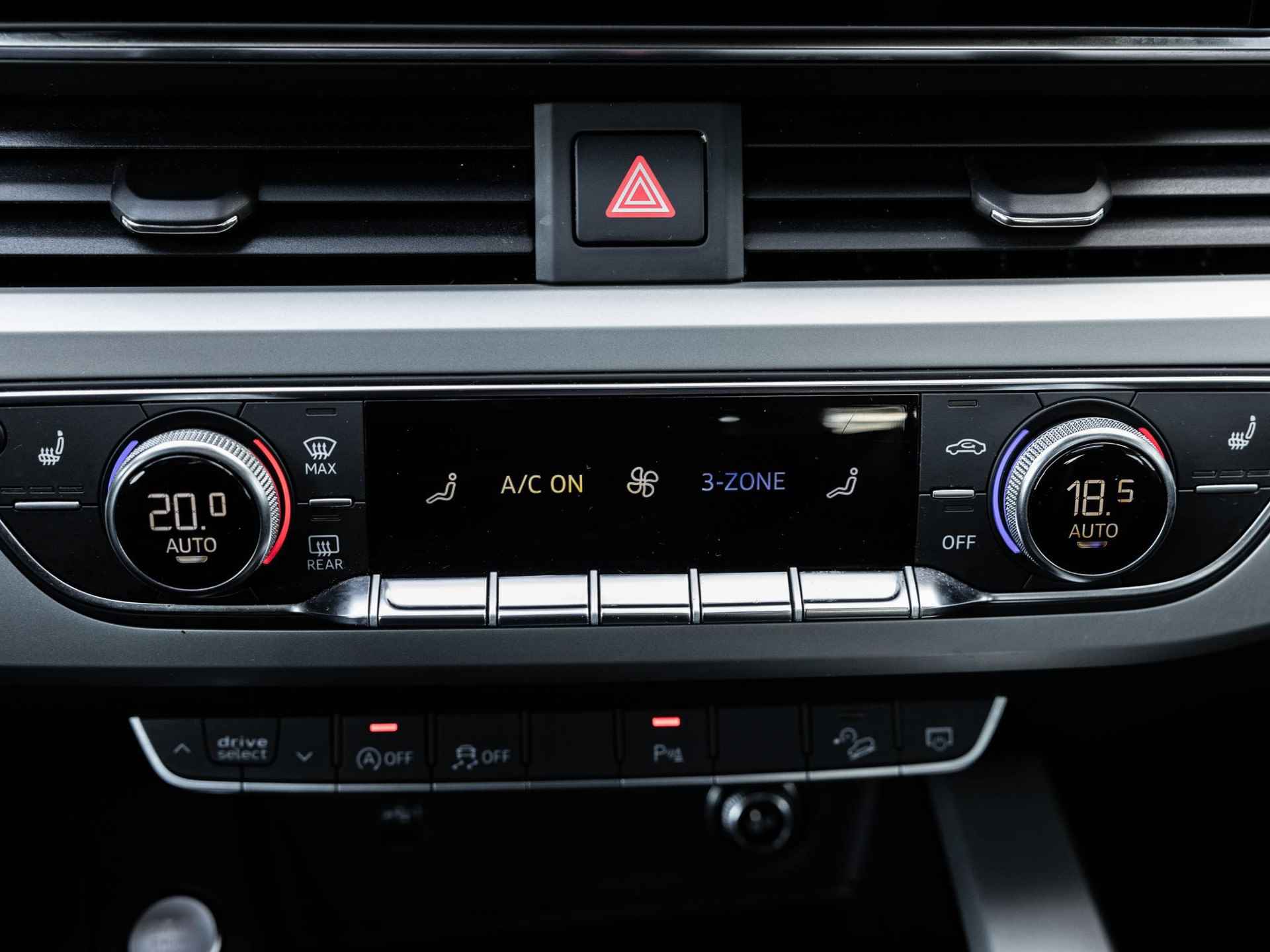 Audi A4 allroad quattro 45 TFSI  | Elektrische Uitklapbare Trekhaak | Navi | Leder | Camera | Panorama Dak | PDC V+A | Cruise | LED | Virtual Cockpit | Elektrische Achterklep | - 26/54