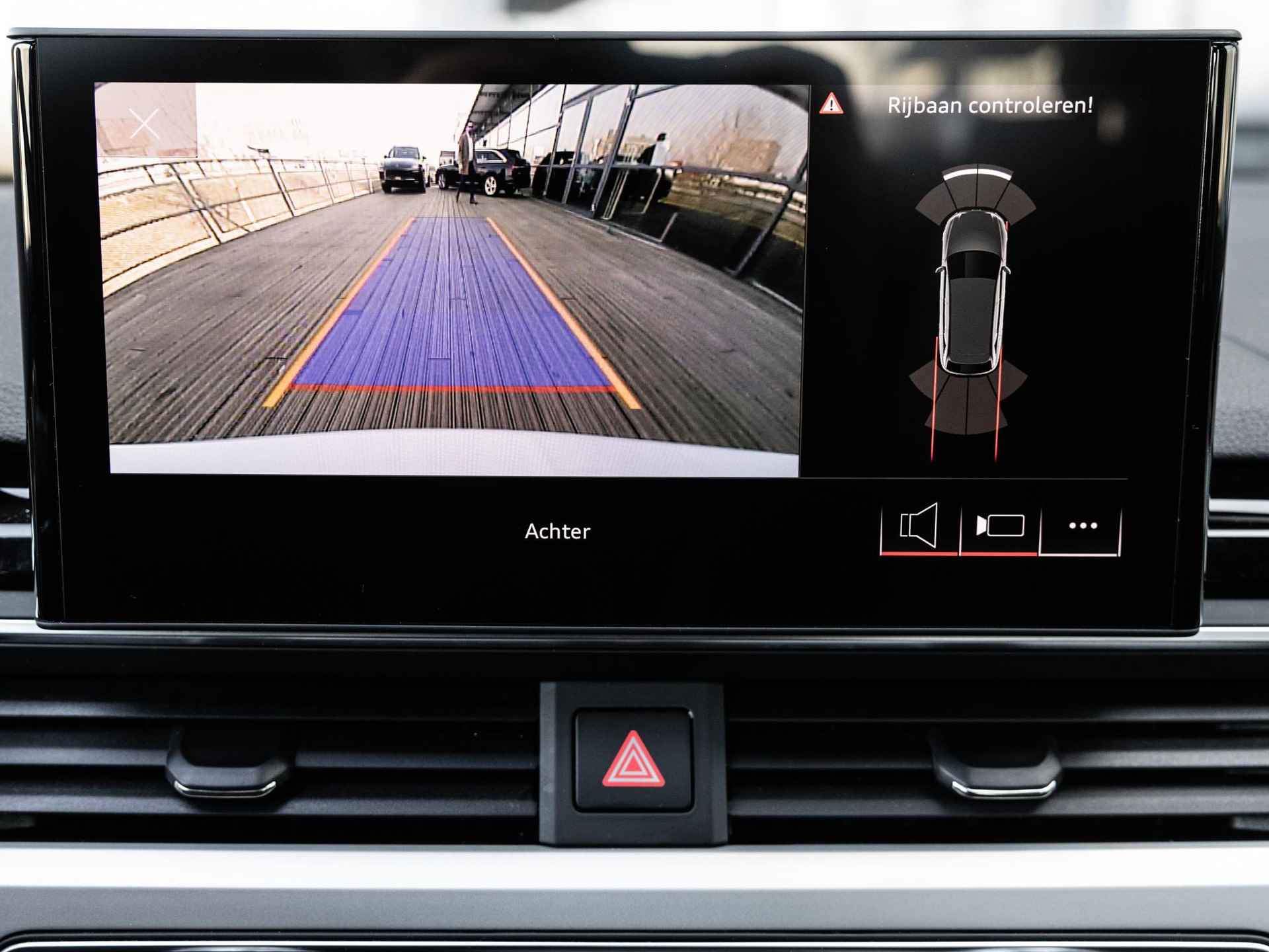 Audi A4 allroad quattro 45 TFSI  | Elektrische Uitklapbare Trekhaak | Navi | Leder | Camera | Panorama Dak | PDC V+A | Cruise | LED | Virtual Cockpit | Elektrische Achterklep | - 27/54