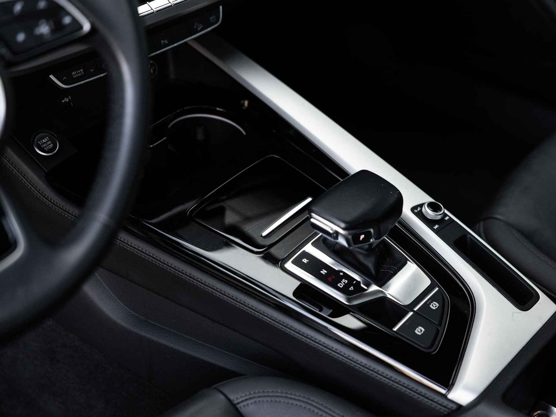 Audi A4 allroad quattro 45 TFSI  | Elektrische Uitklapbare Trekhaak | Navi | Leder | Camera | Panorama Dak | PDC V+A | Cruise | LED | Virtual Cockpit | Elektrische Achterklep | - 38/54
