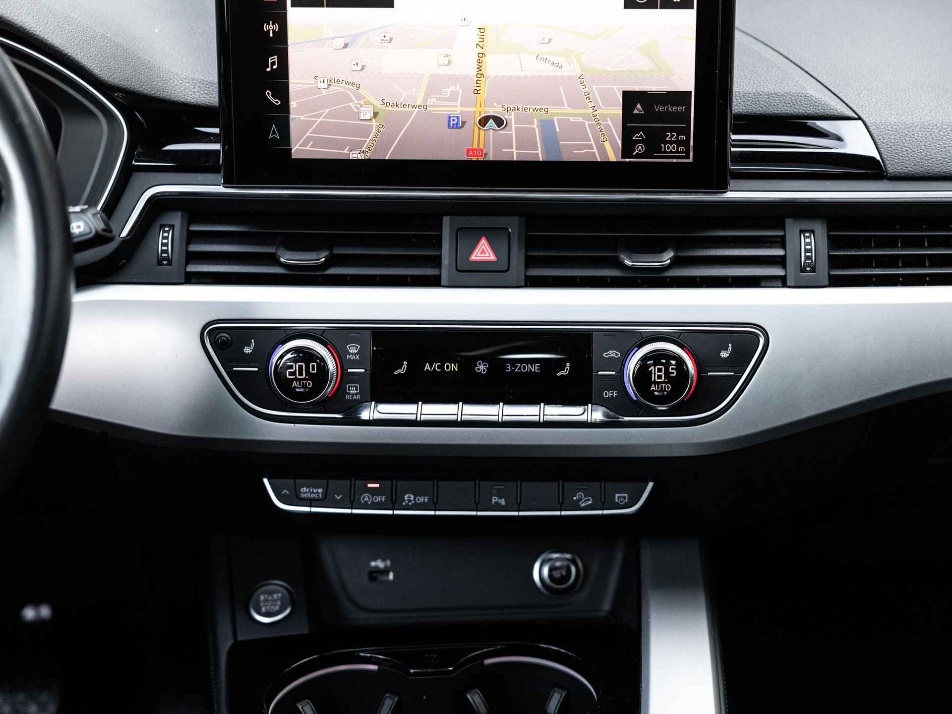 Audi A4 allroad quattro 45 TFSI  | Elektrische Uitklapbare Trekhaak | Navi | Leder | Camera | Panorama Dak | PDC V+A | Cruise | LED | Virtual Cockpit | Elektrische Achterklep | - 40/54