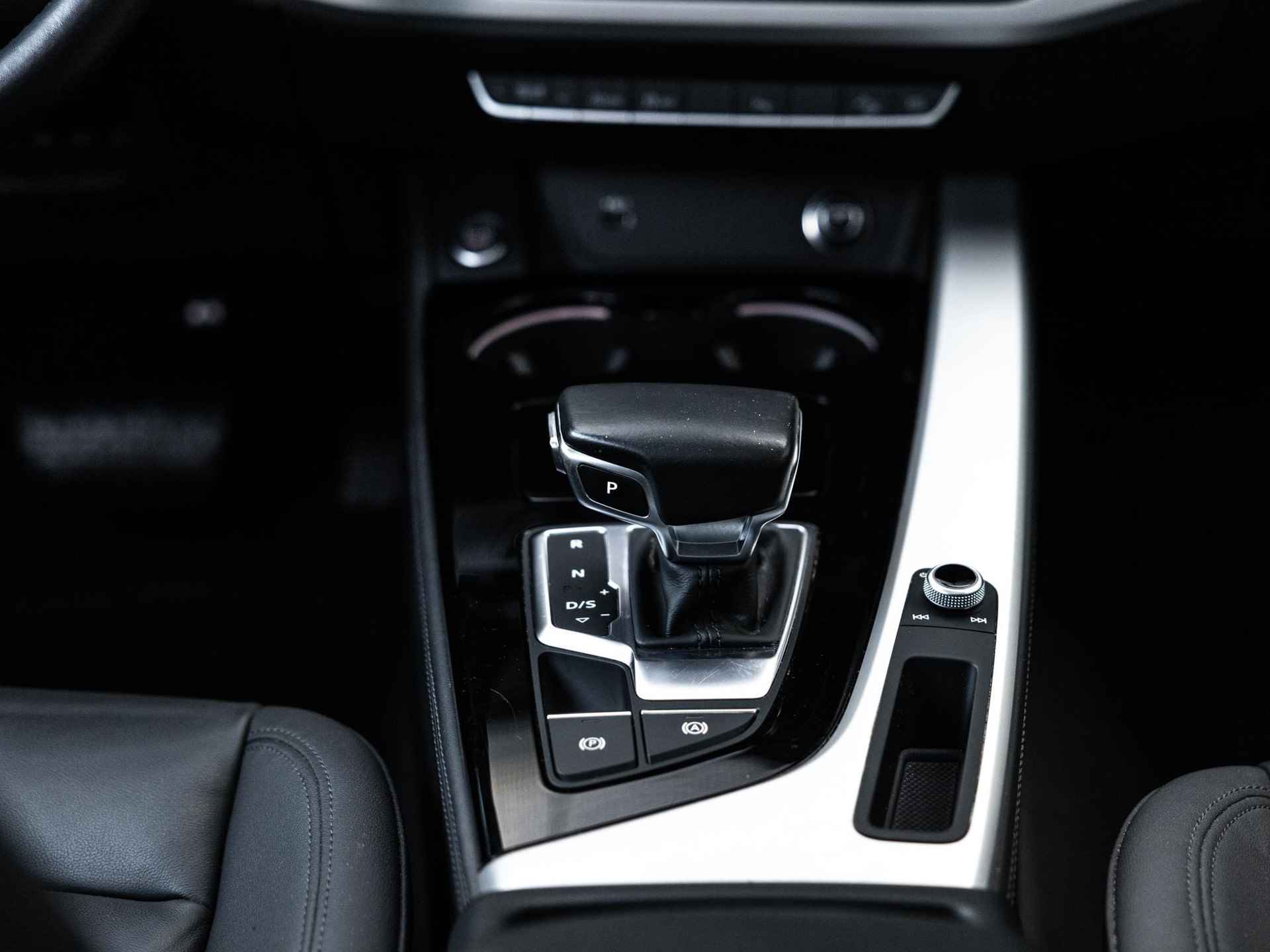 Audi A4 allroad quattro 45 TFSI  | Elektrische Uitklapbare Trekhaak | Navi | Leder | Camera | Panorama Dak | PDC V+A | Cruise | LED | Virtual Cockpit | Elektrische Achterklep | - 42/54
