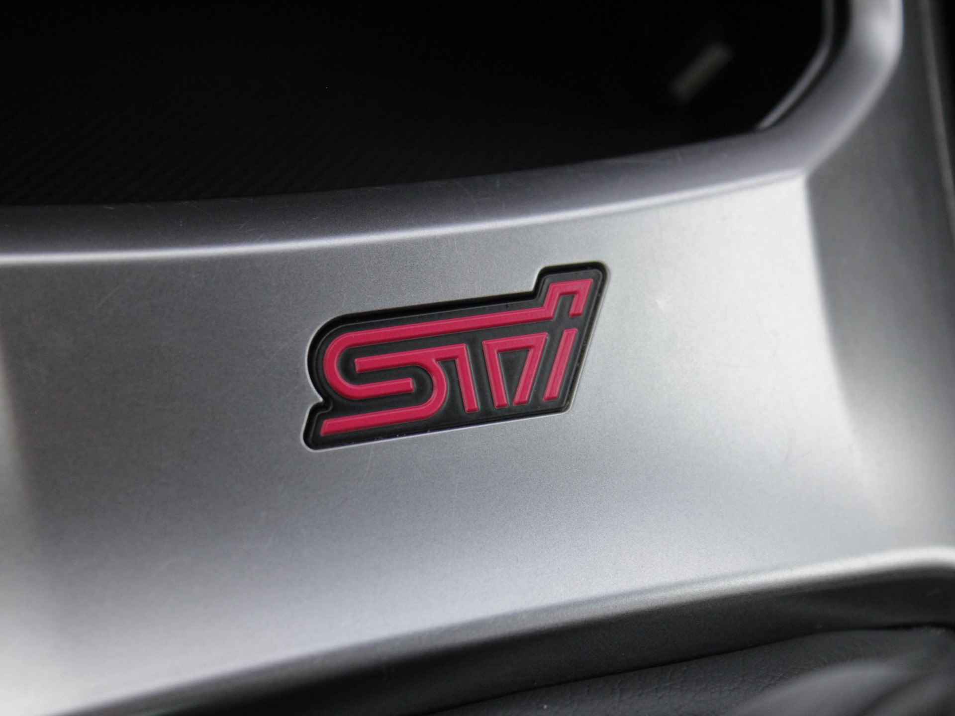 Subaru WRX STI 2.5 T Sport Executive - 25/35