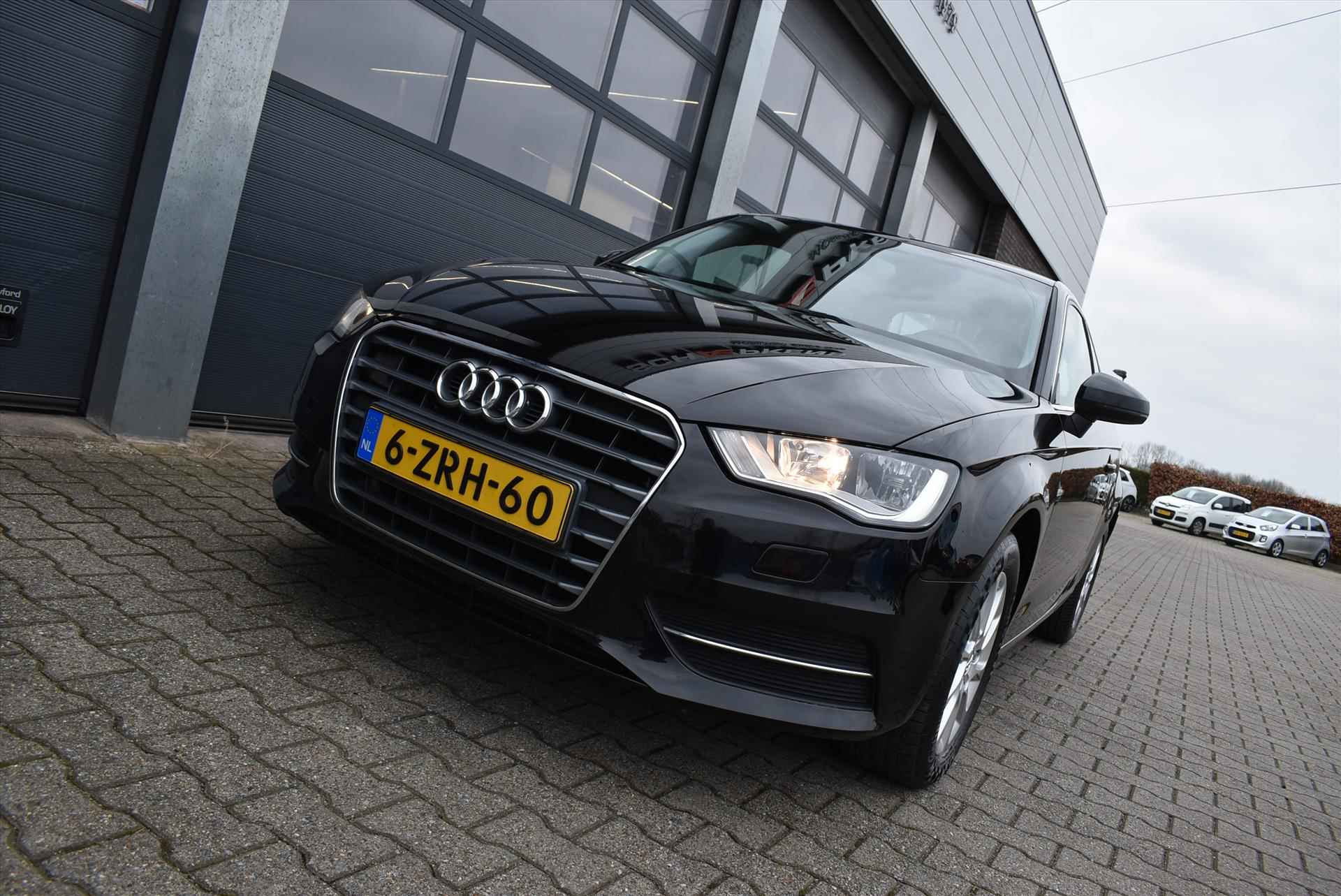 AUDI A3 1.2 TFSI 110pk Attraction Pro line - 13/26