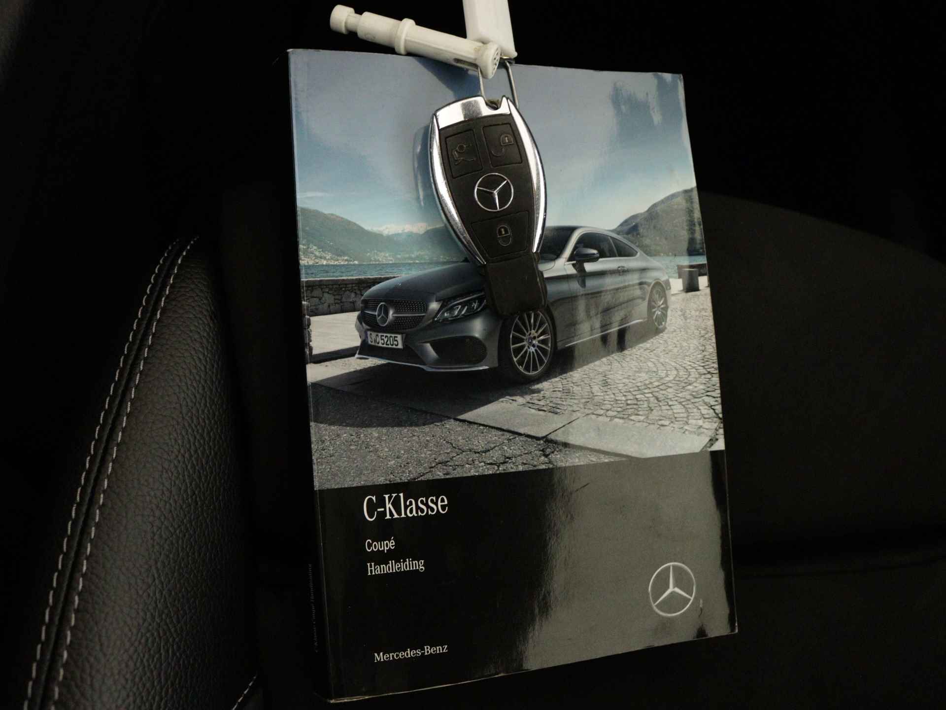 Mercedes-Benz C-Klasse 180 AMG Premium Multispaaks lichtmetalen velgen | Panoramadak | Multispaaks lichtmetalen | Navigatie | Parking support | - 15/46