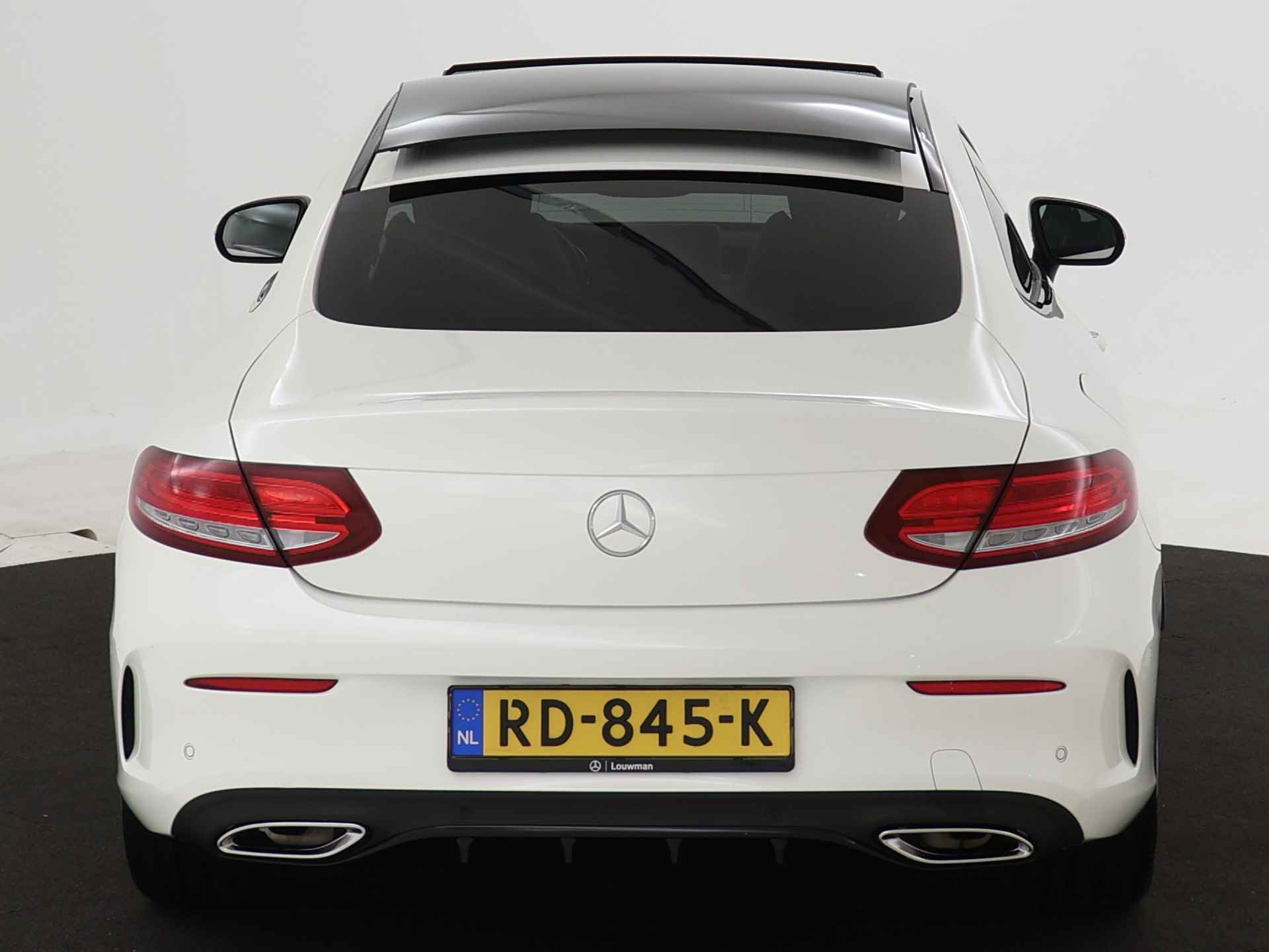 Mercedes-Benz C-Klasse 180 AMG Premium Multispaaks lichtmetalen velgen | Panoramadak | Multispaaks lichtmetalen | Navigatie | Parking support | - 31/46