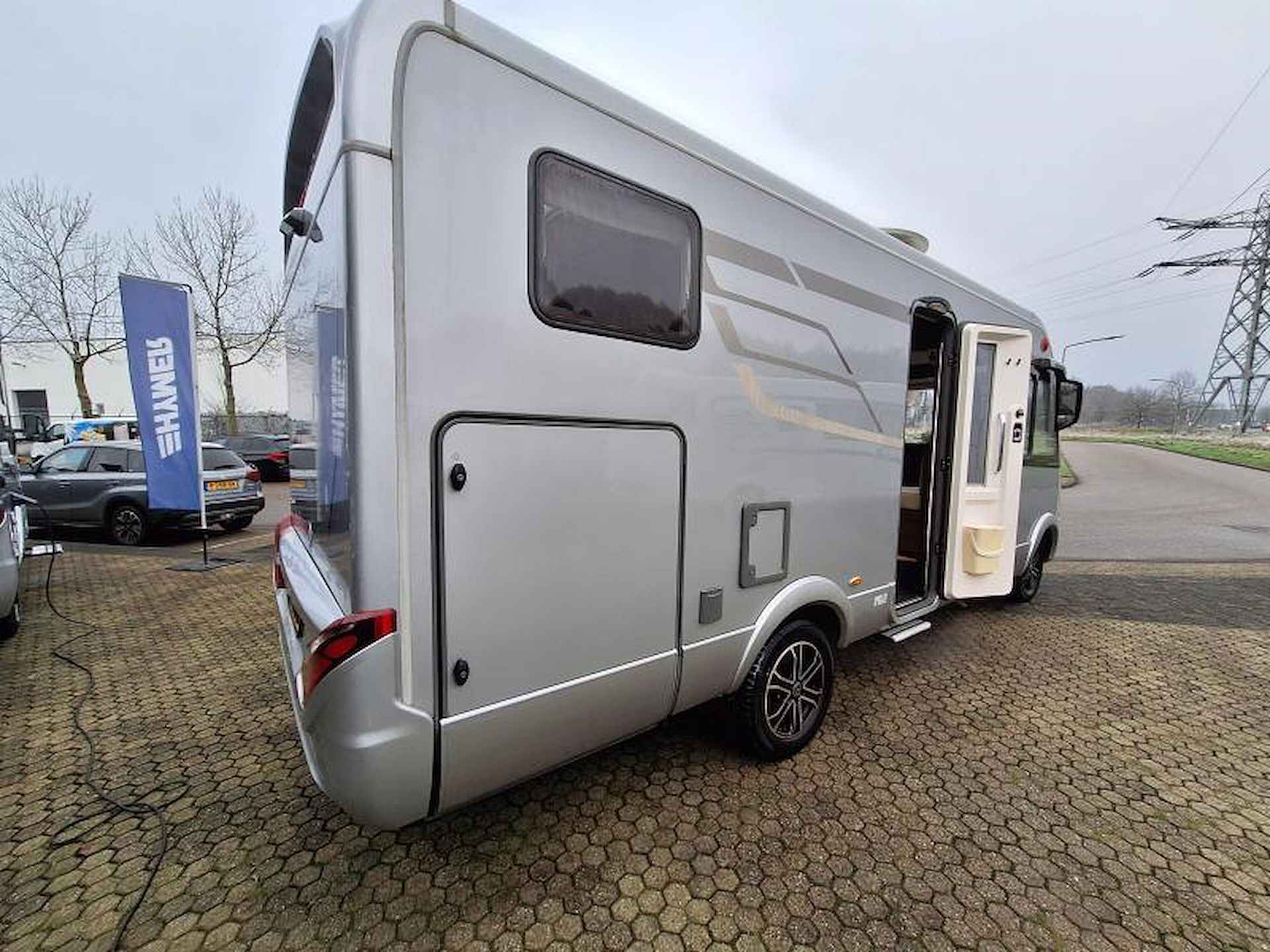 Hymer BMC-I 550 - BOVENKASTEN + LPG +LEER - 14/25