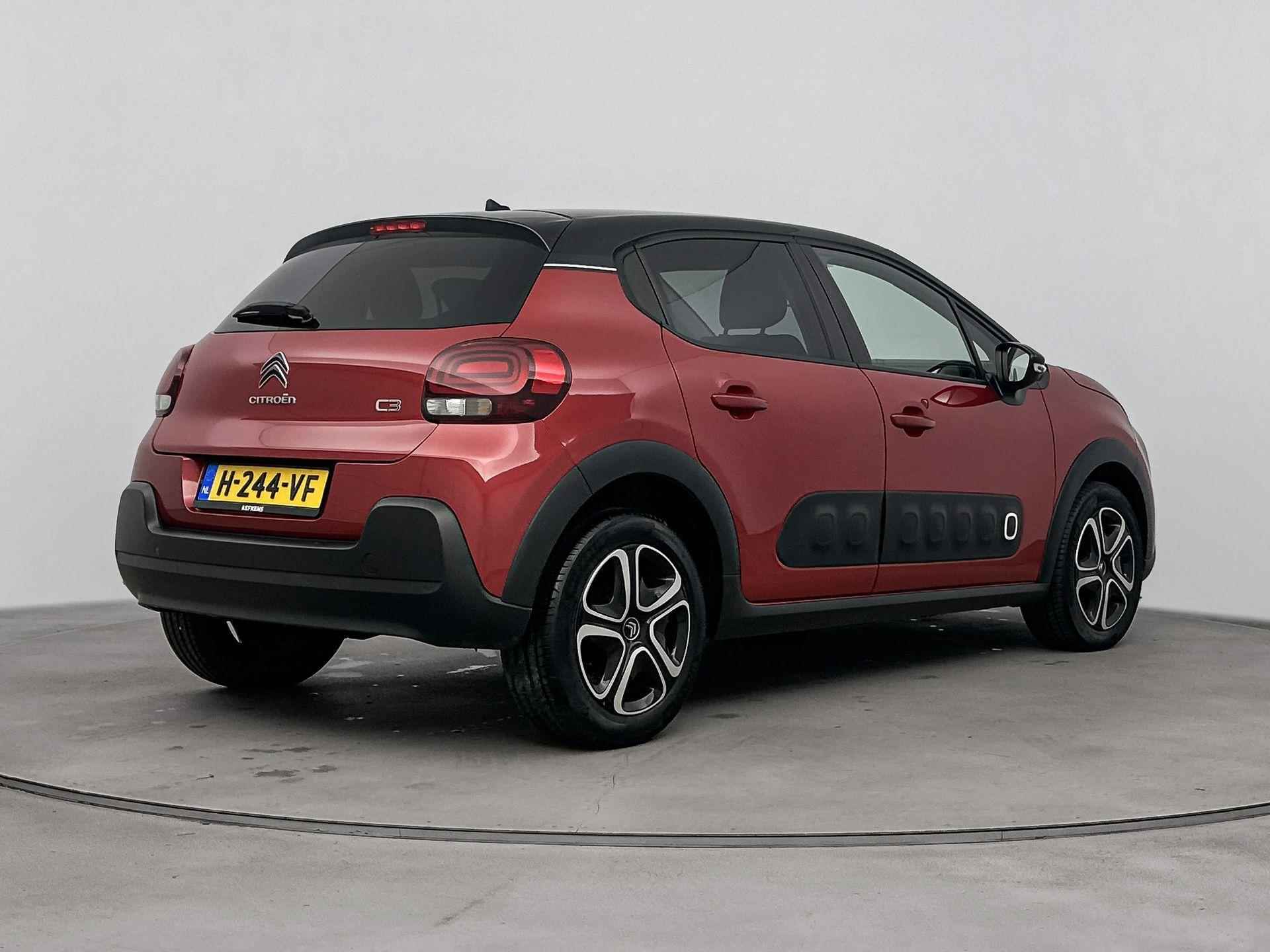 Citroen C3 1.2 82pk Feel Edition (1ste eig./PDC/Climate/P.Glass/NAV./AppleCarPlay) - 8/33