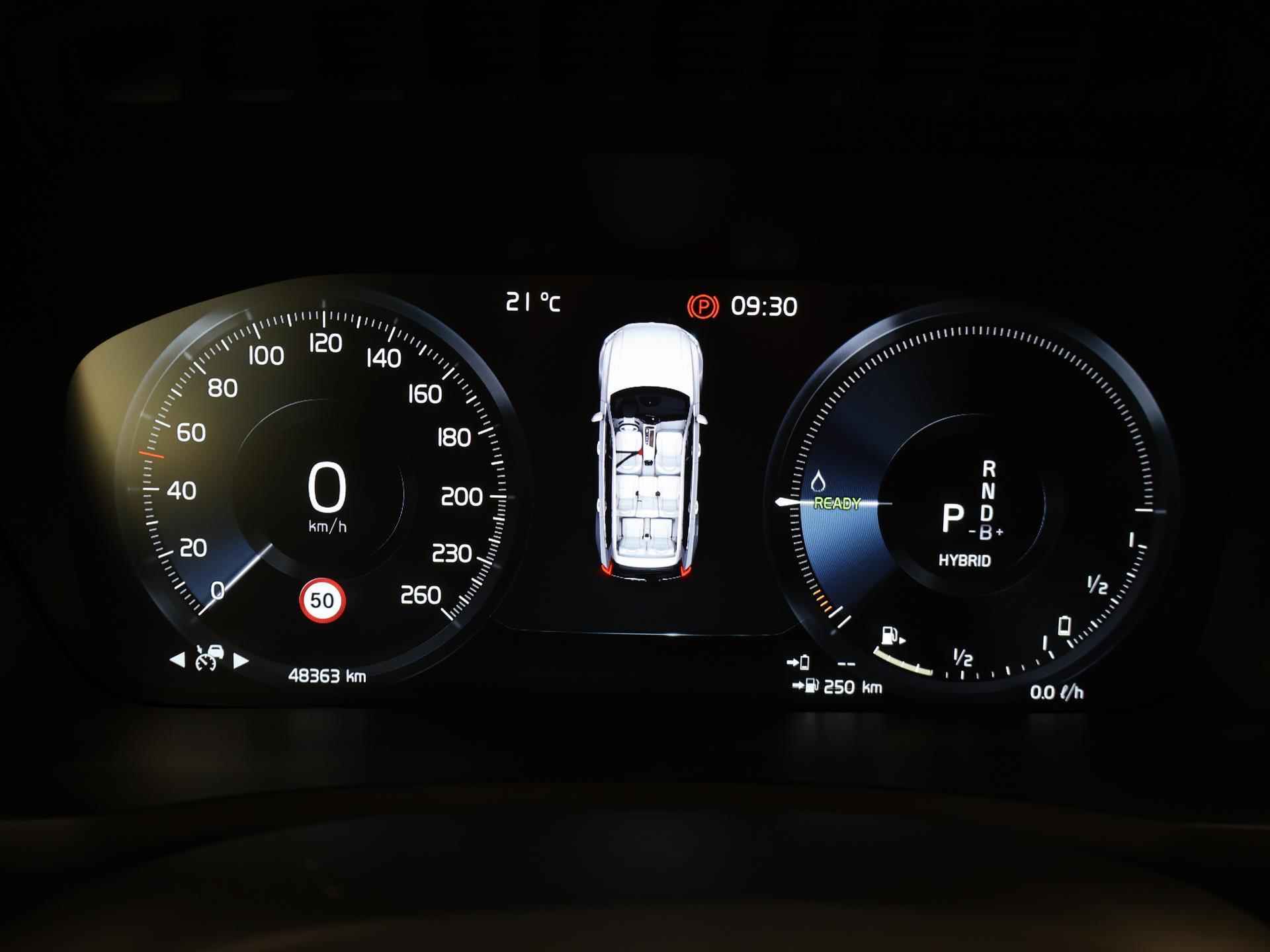 Volvo XC90 2.0 T8 Twin Engine AWD Inscription Intro Edition | Trekhaak | Luchtvering | Panoramadak | Digitaal dashboard | Keyless Go | Navigatie | Parkeercamera | Sound by Bowers&Wilkins | - 14/53