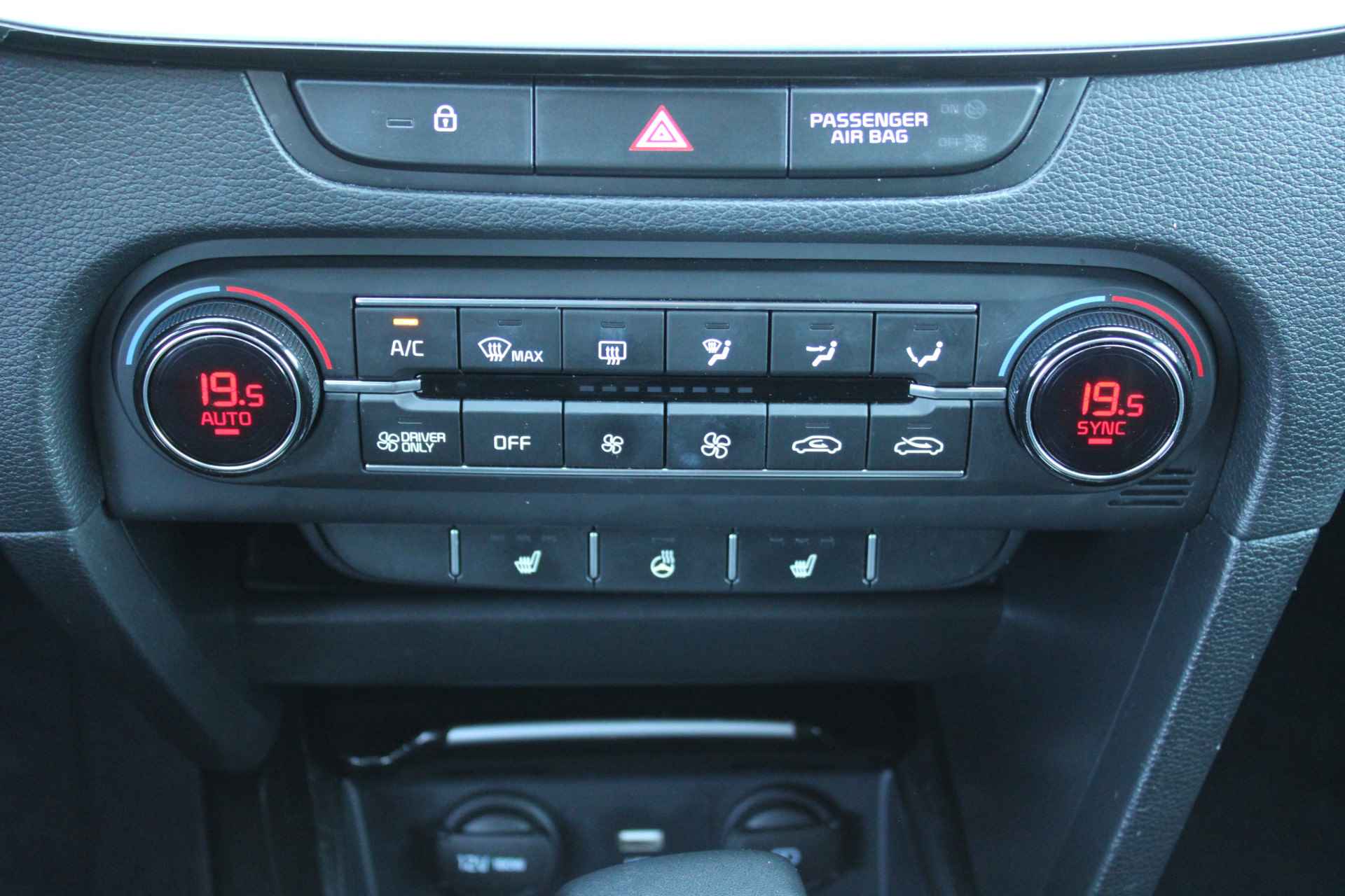 Kia Ceed Sportswagon 1.6 GDI PHEV DynamicPlusLine | Plug-in Hybride | Navi | Keyless Entry | Camera | Adap. Cruise | - 22/34