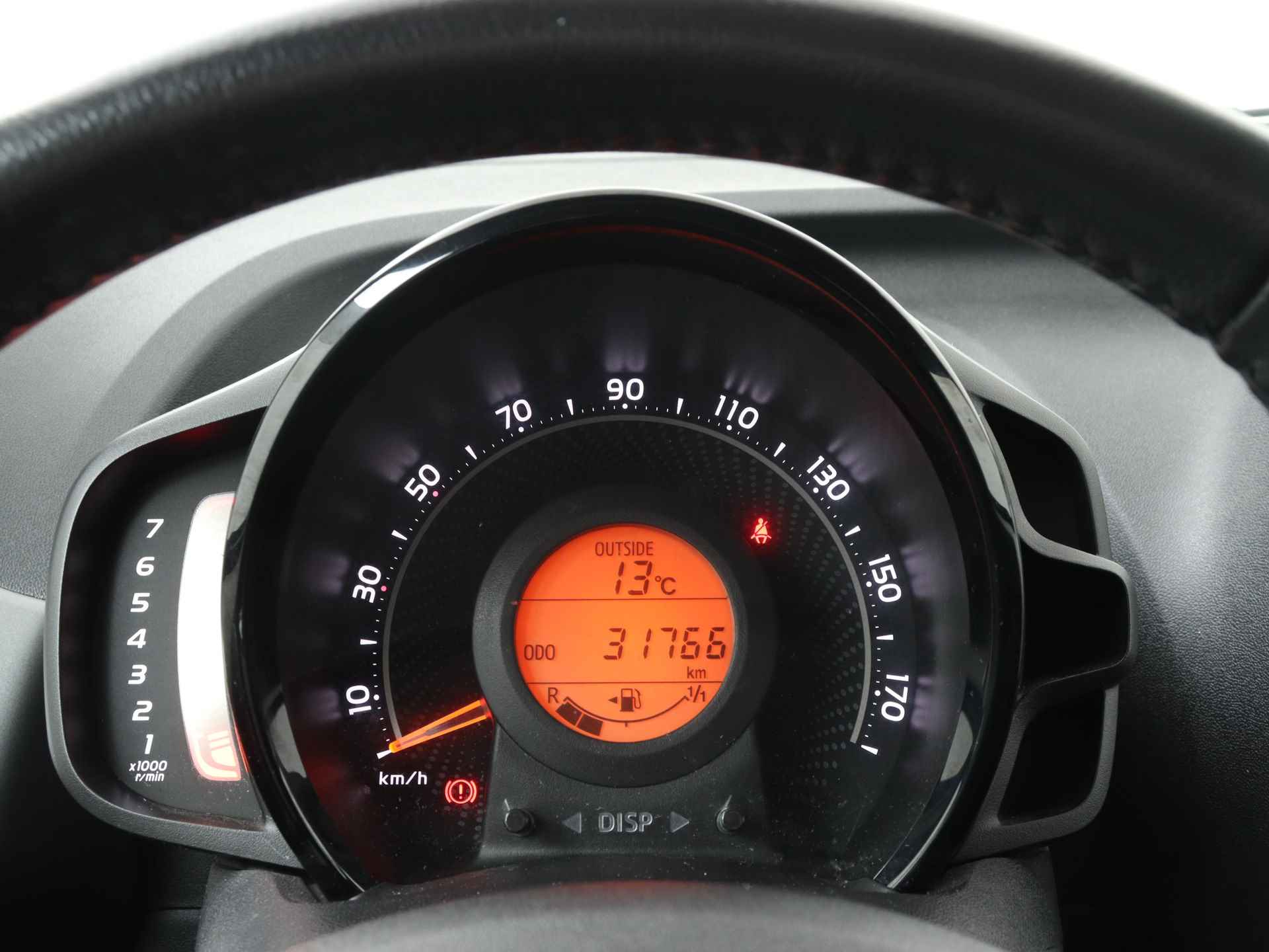 Toyota Aygo 1.0 VVT-i x-play | Airco | Bluetooth | Camera | - 7/41