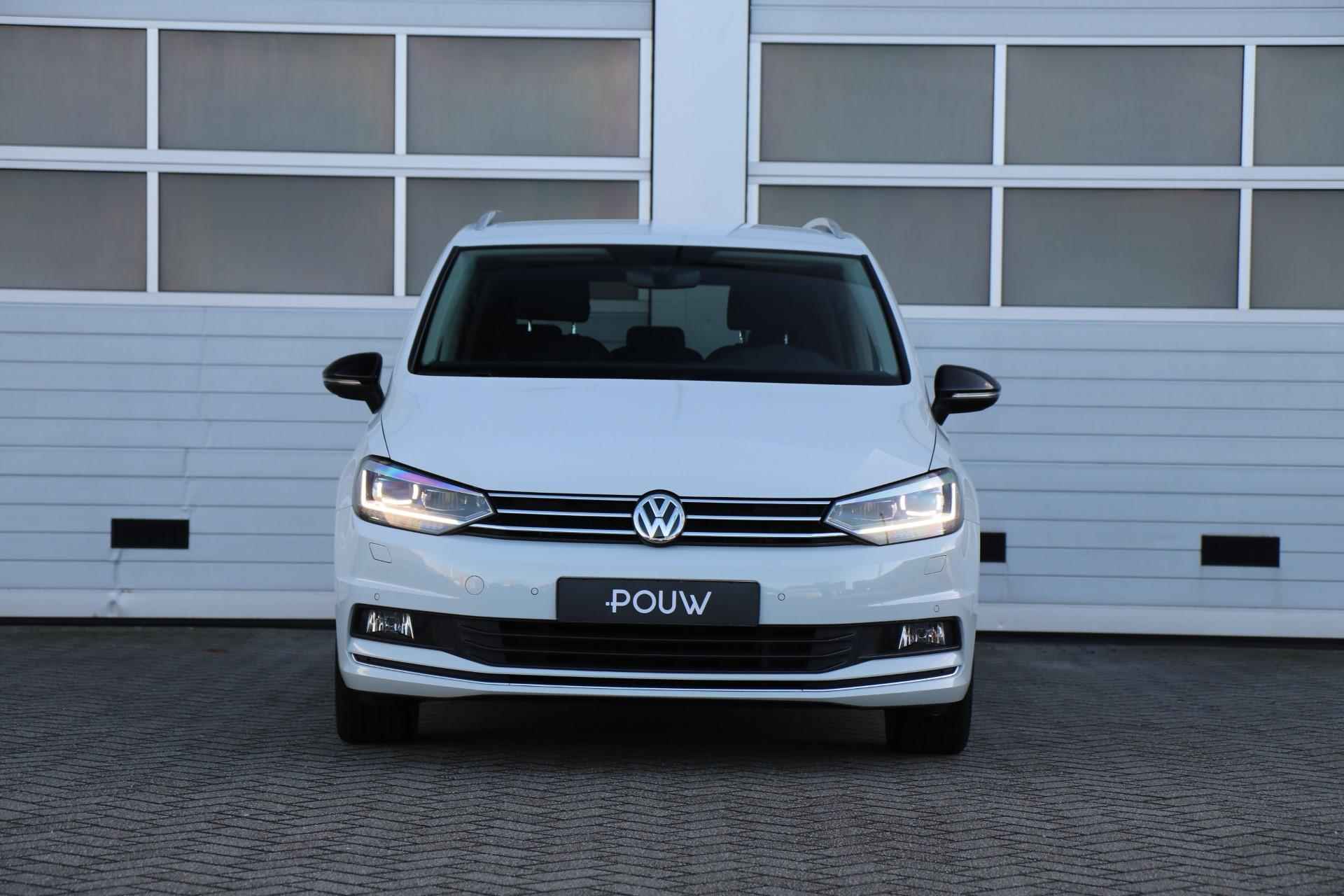 Volkswagen Touran 1.5 TSI 150 pk DSG Highline Business 7p | Climate Control | Navigatie | Stoelverwarming | LED - 8/47