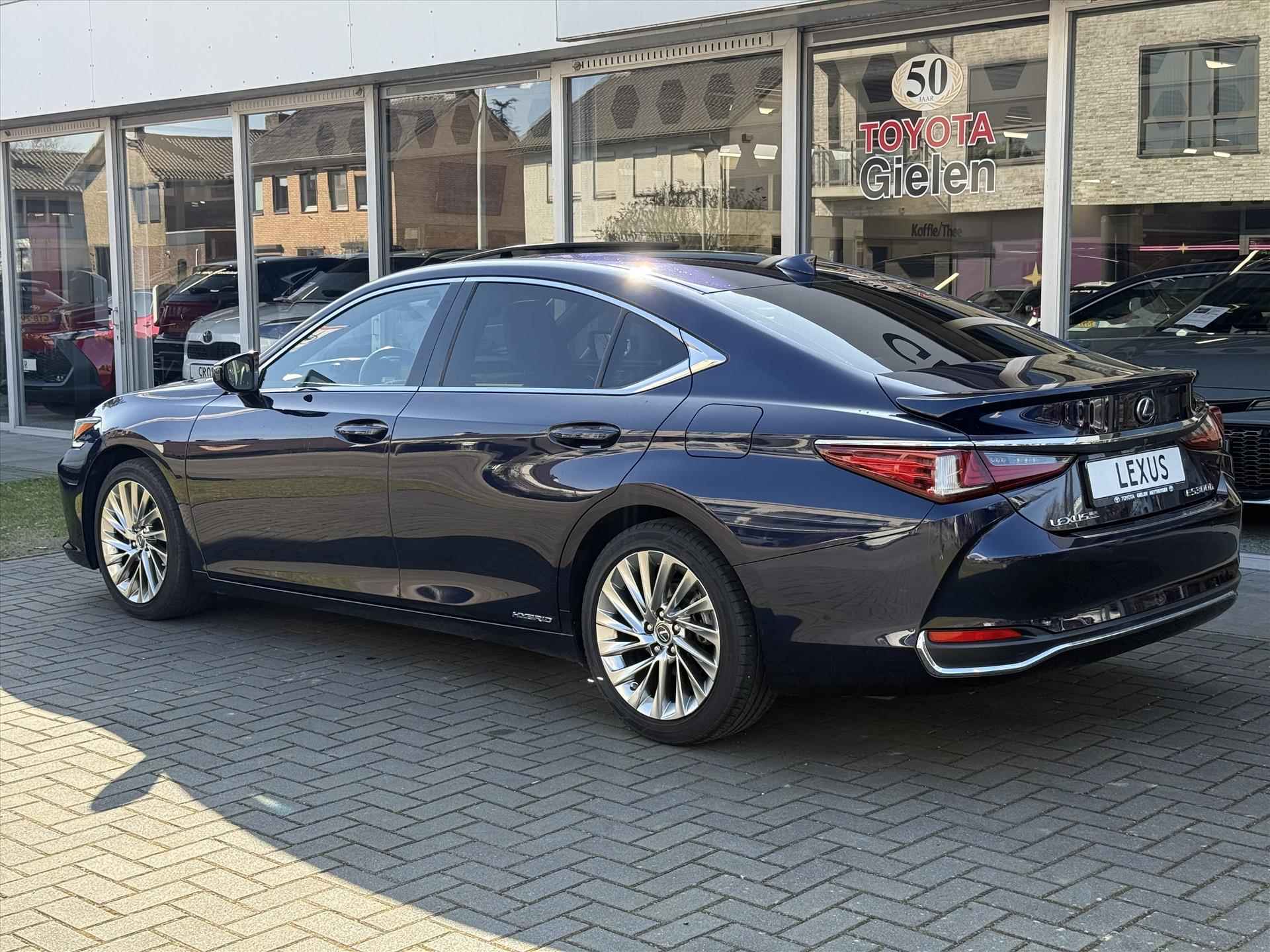 Lexus Es 300h President Line | Eerste eigenaar, Schuifdak, Mark Levinson, 2X Geheugenfunctie, Stoelventilatie, 360 Camera, Stuurverwarming, LED - 10/47