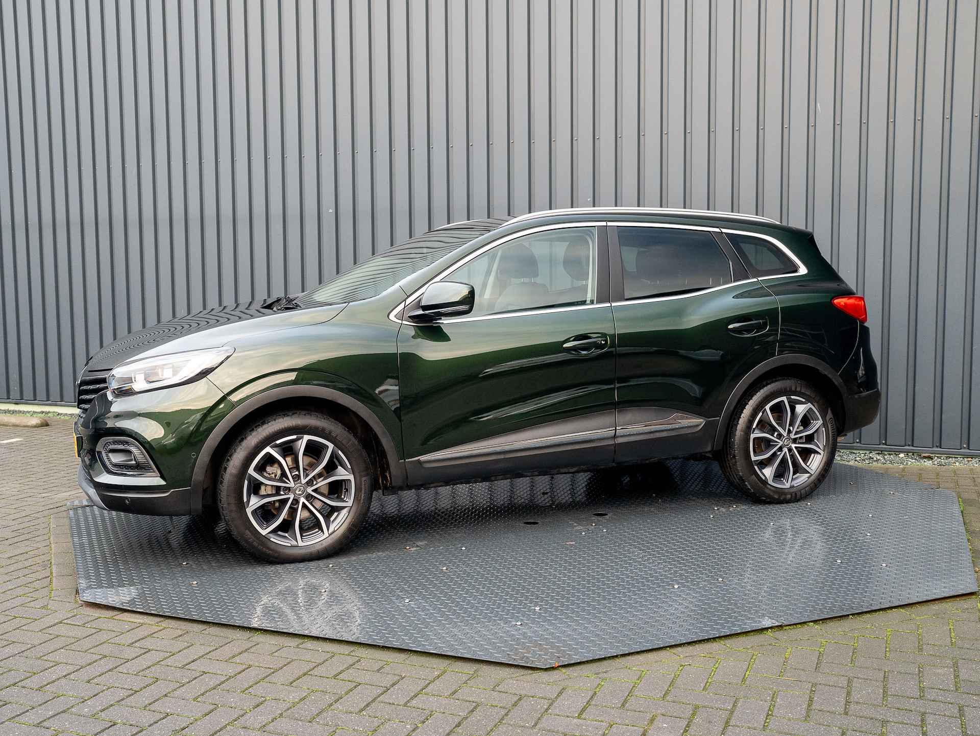 Renault Kadjar 1.3 TCe 160Pk Intens | Trekhaak afnb. | Camera | Dodehoek sensoren | Prijs Rijklaar!! - 3/46