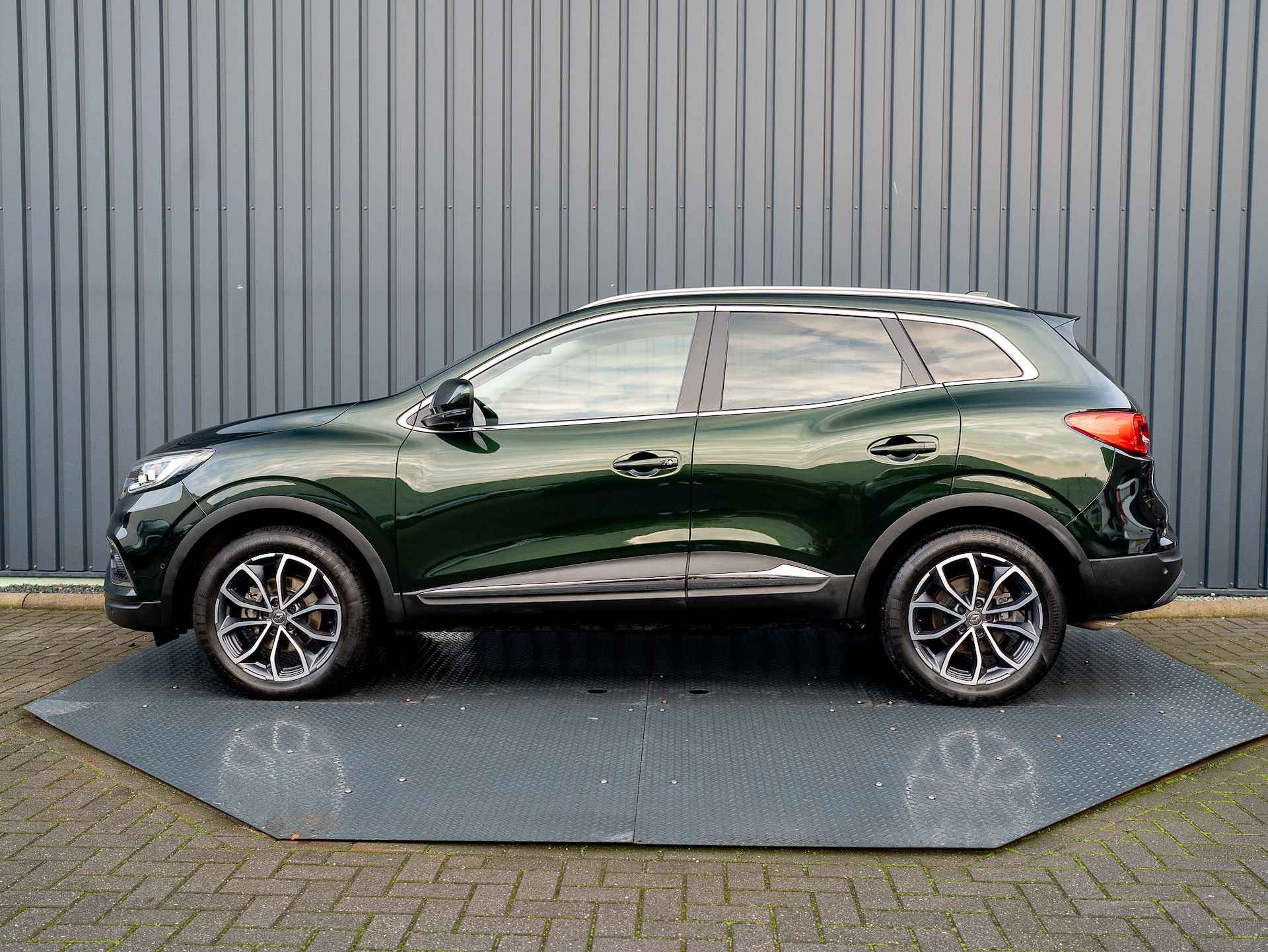 Renault Kadjar 1.3 TCe 160Pk Intens | Trekhaak afnb. | Camera | Dodehoek sensoren | Prijs Rijklaar!! - 4/46