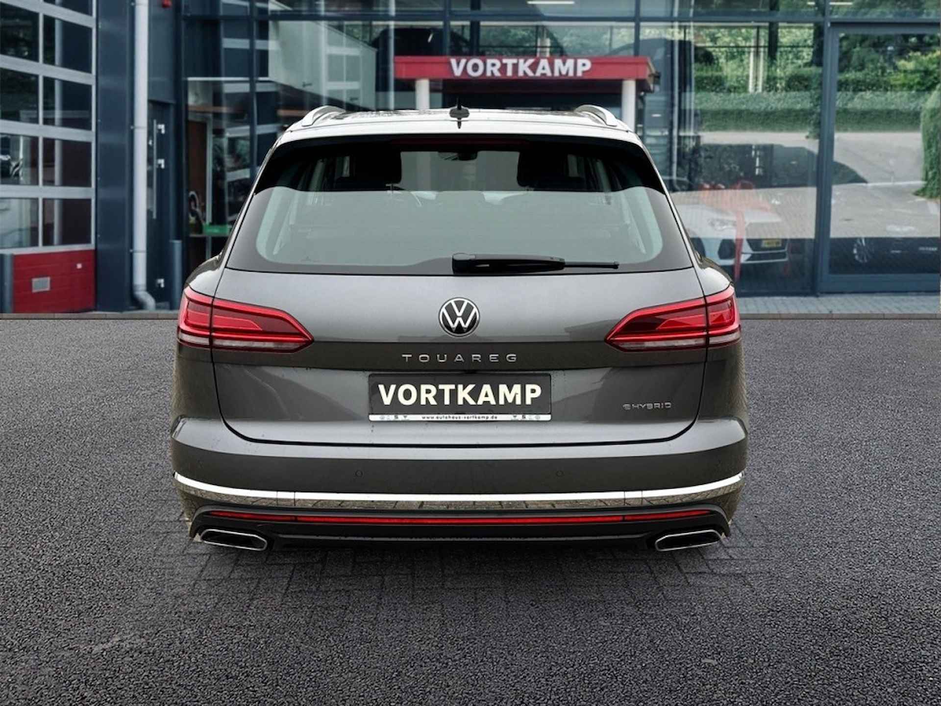 VOLKSWAGEN Touareg 3.0 TSI ELEGANCE EHYBRID LUCHT-VERING/PANO-DAK/TREKHAAK/360-CAME - 6/26