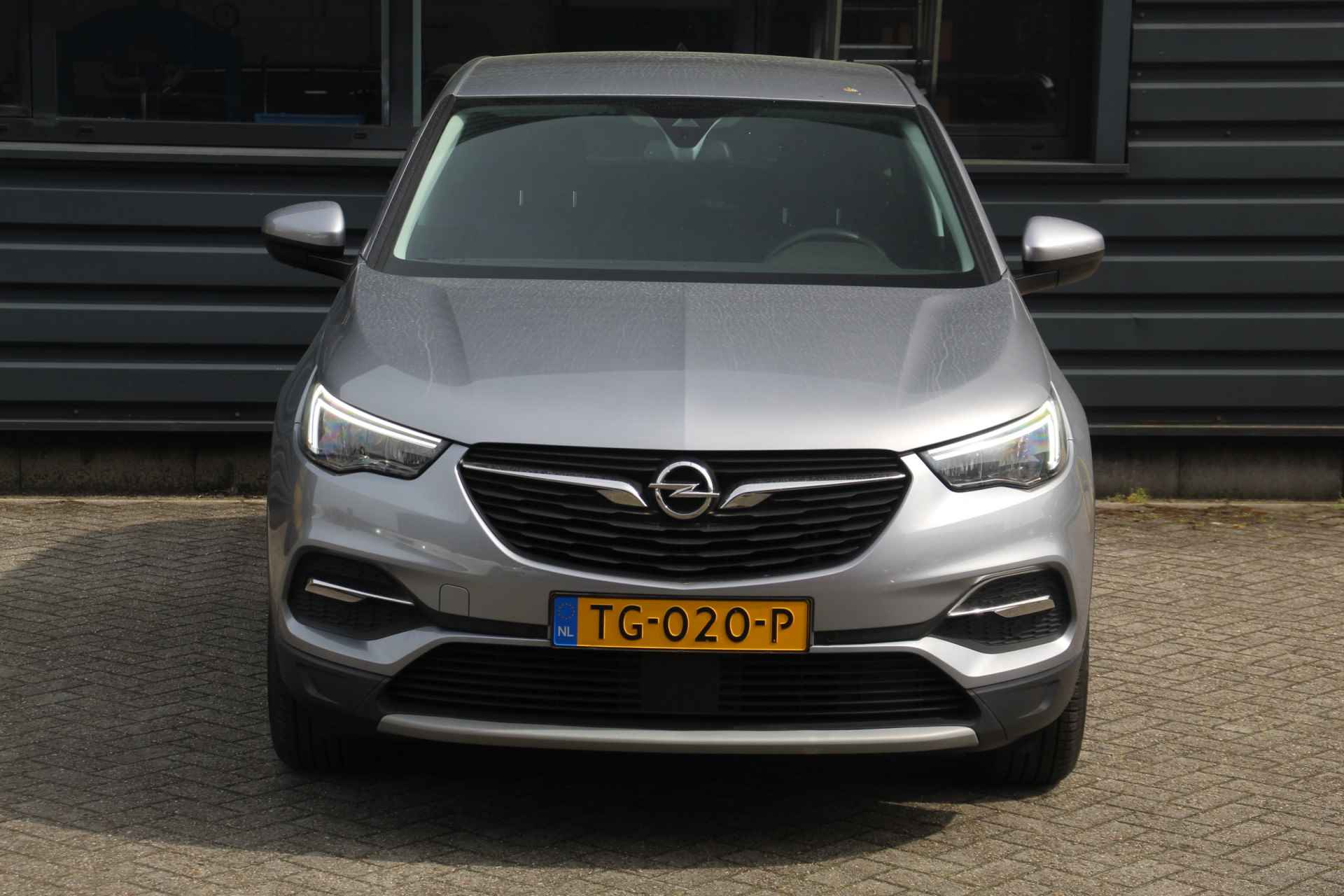 Opel Grandland X 1.2 Turbo AUTOMAAT Business Executive, NAVIGATIE, PARKEERSENSOREN, LICHTMETALEN VELGEN - 9/37