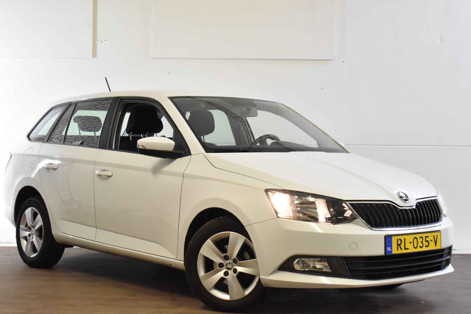 Škoda Fabia Combi TSI 90PK STYLE BUSINESS PDC/CRUISE/STOELVERW. - 3/21