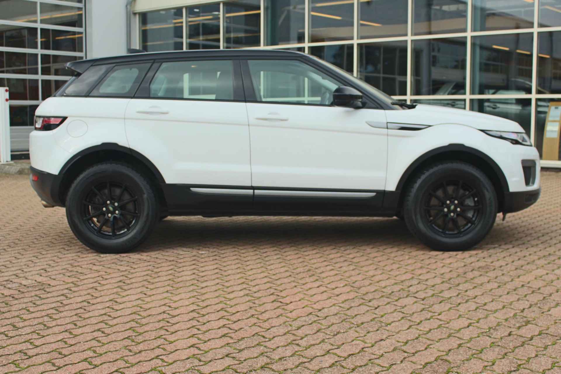 Land Rover Range Rover Evoque 2.0 TD4 Urban Series - 7/47