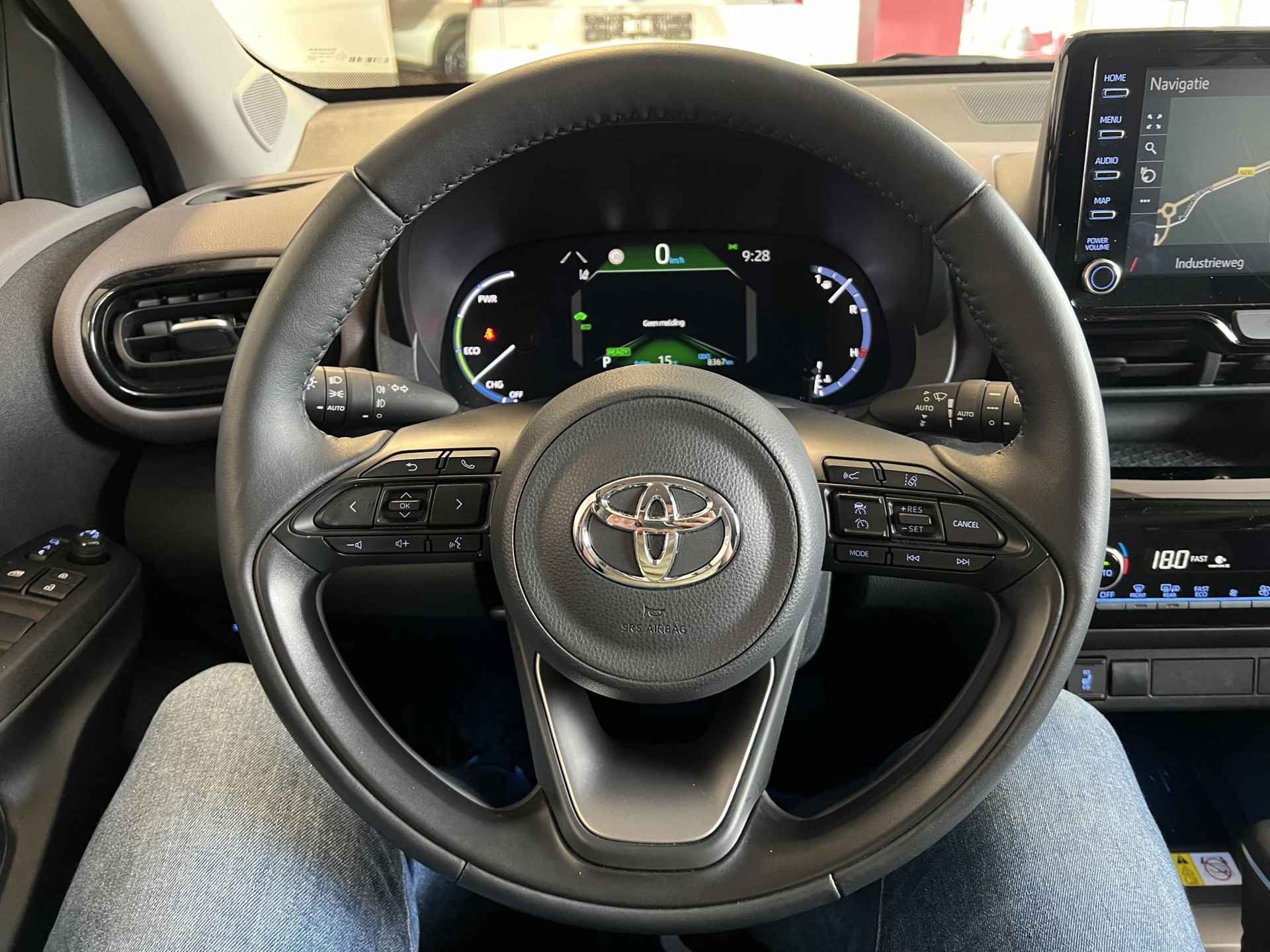 Toyota Yaris cross 1.5 Hybrid Executive - 12/30