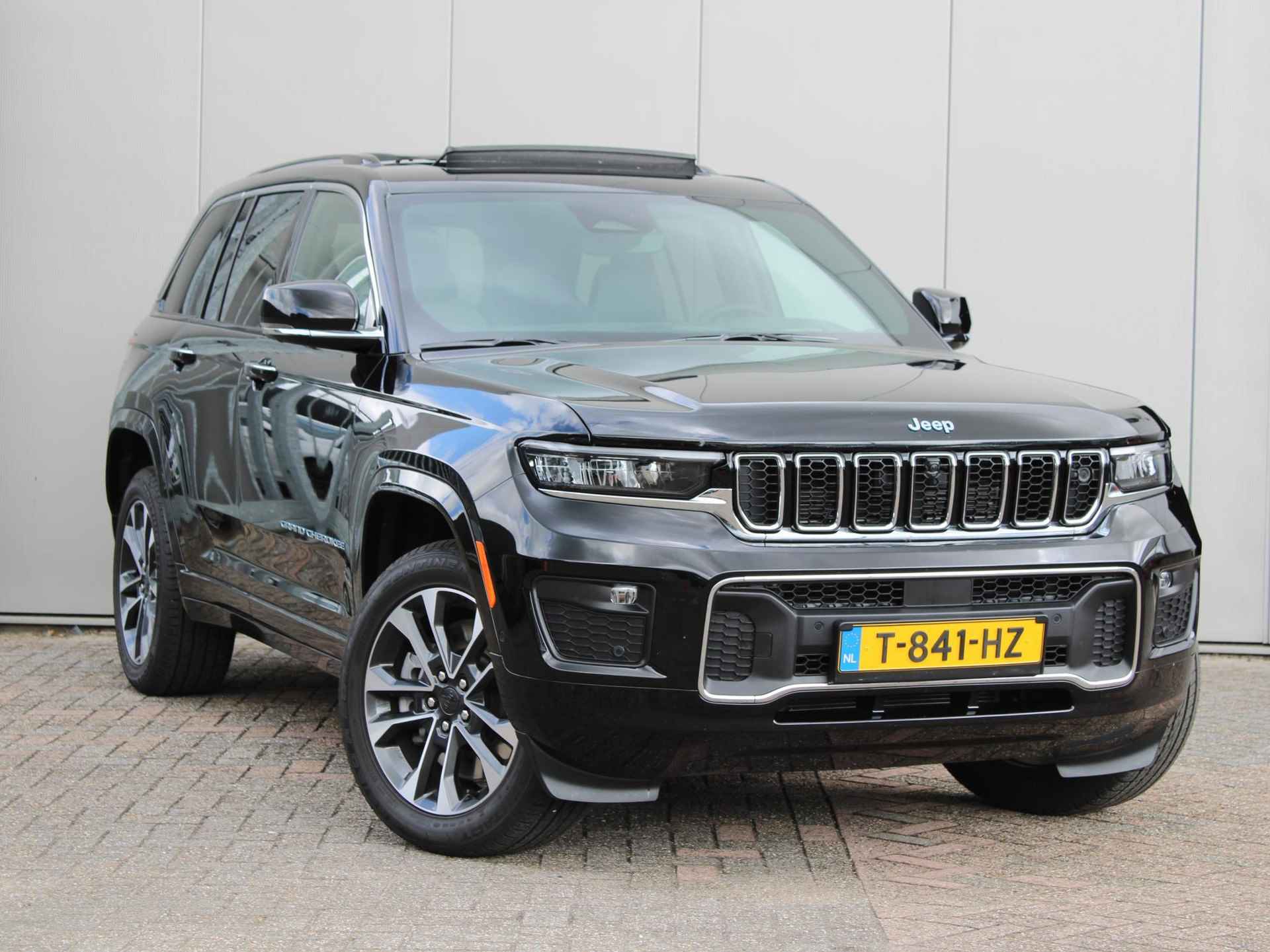 Jeep Grand Cherokee 2.0 Overland 4xe Automaat | Navi / Pano / Leder / Camera - 7/58