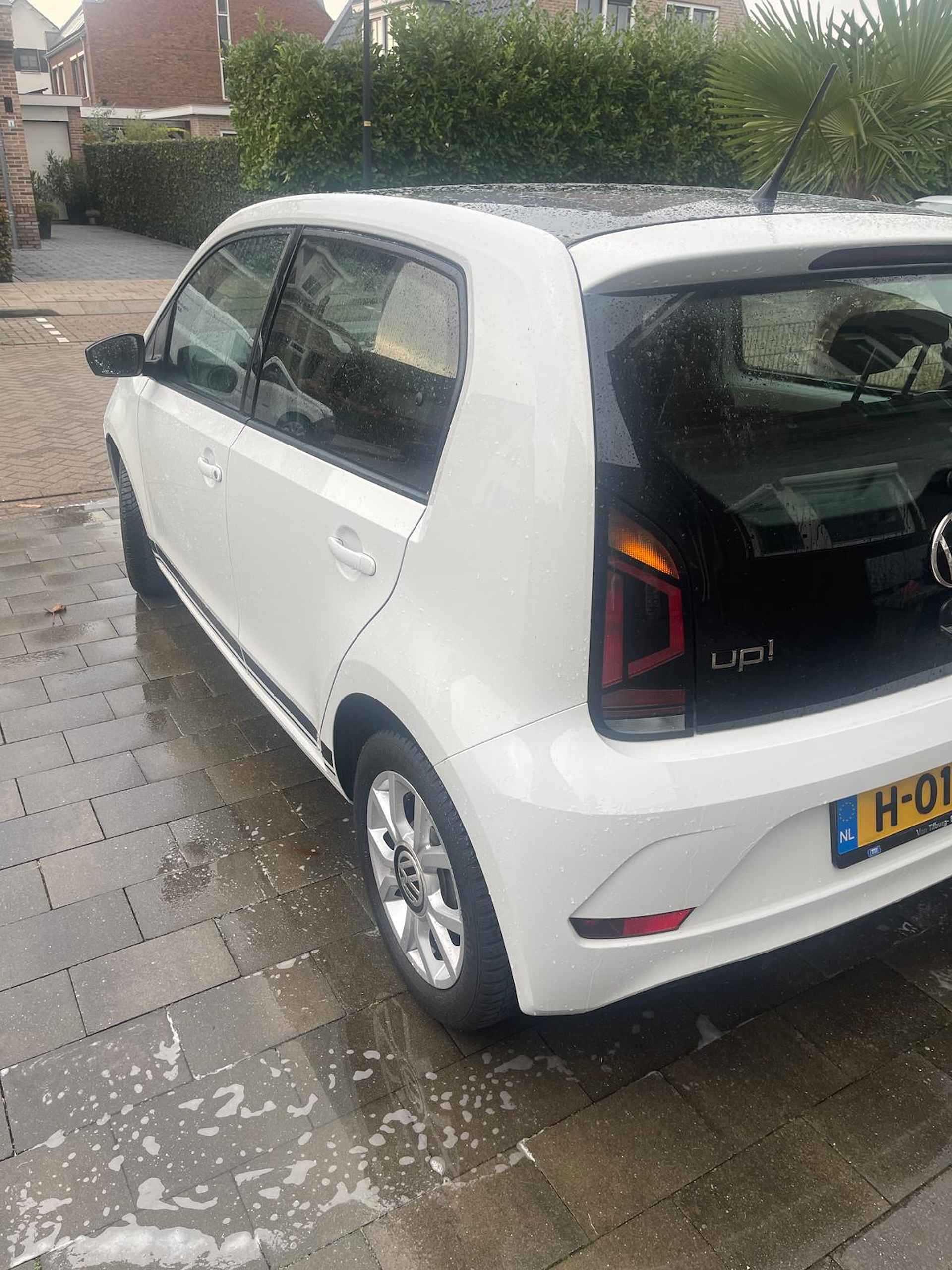 Volkswagen up! 1.0 BMT move up! Bi-Tone NL-Auto | Airco | Bluetooth | LM-Velgen | Zeer netjes - 5/24