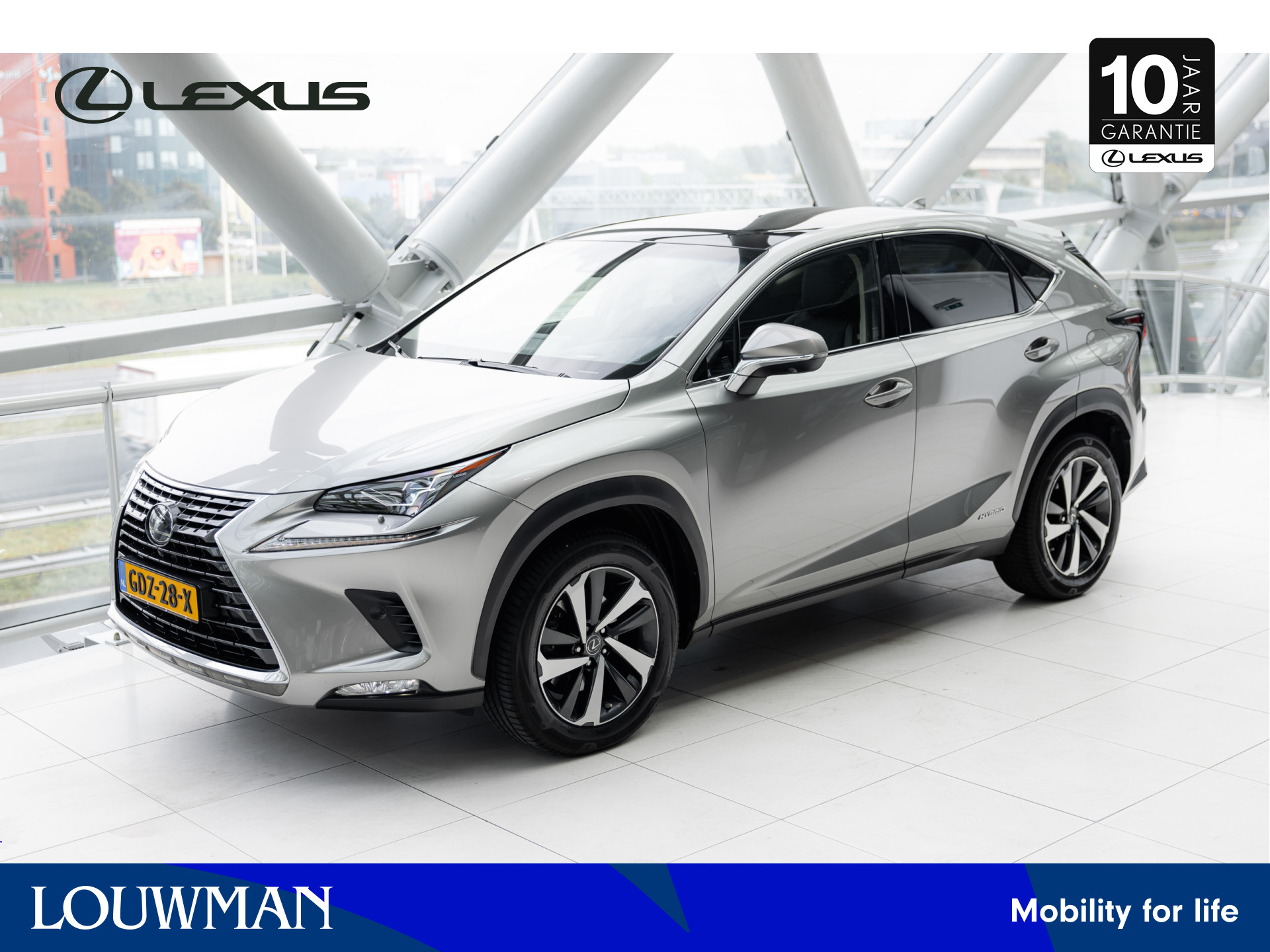 Lexus NX 300h AWD President Line Limited | Panoramadak | Mark Levinson Audio | 360 Camera | Stoelgeheugen | Dodehoek Detectie | Stoelverwarming/-Verkoeling |