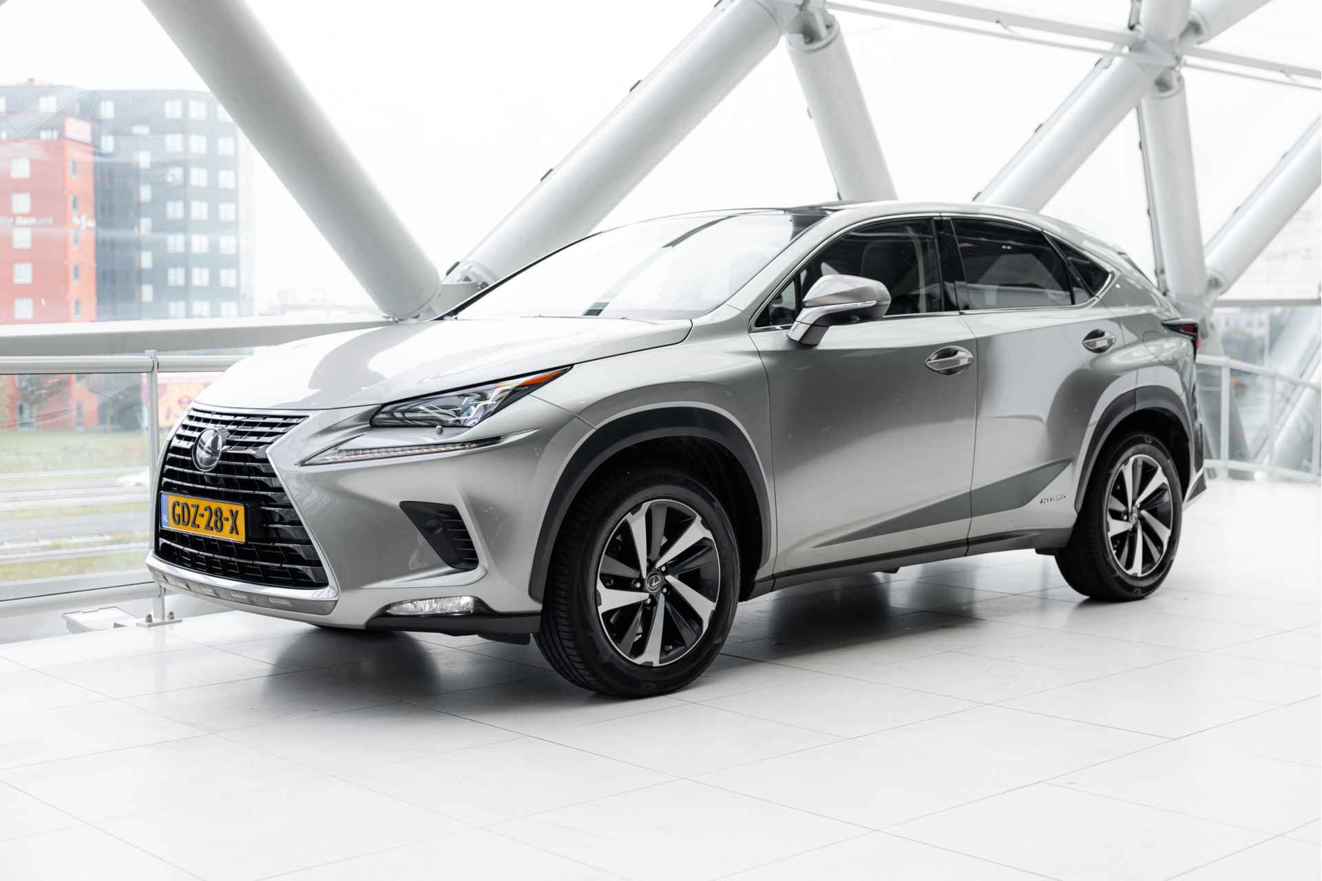 Lexus NX 300h AWD President Line Limited | Panoramadak | Mark Levinson Audio | 360 Camera | Stoelgeheugen | Dodehoek Detectie | Stoelverwarming/-Verkoeling | - 37/69