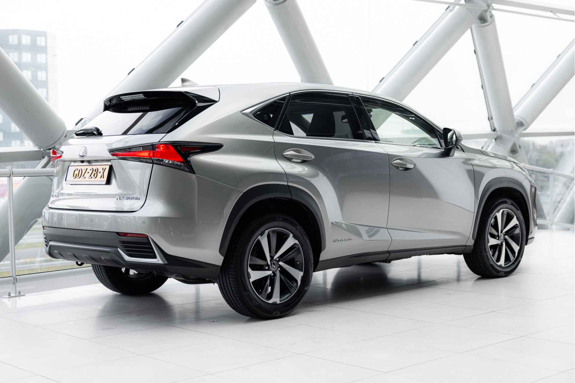 Lexus NX 300h AWD President Line Limited | Panoramadak | Mark Levinson Audio | 360 Camera | Stoelgeheugen | Dodehoek Detectie | Stoelverwarming/-Verkoeling | - 59/69