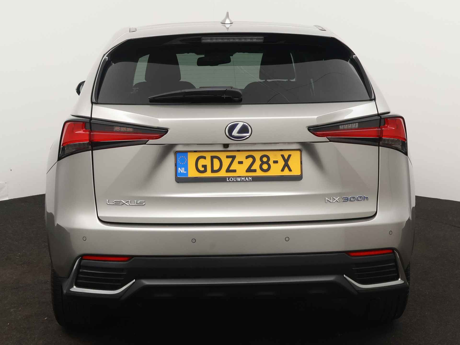 Lexus NX 300h AWD President Line Limited | Panoramadak | Mark Levinson Audio | 360 Camera | Stoelgeheugen | Dodehoek Detectie | Stoelverwarming/-Verkoeling | - 24/46