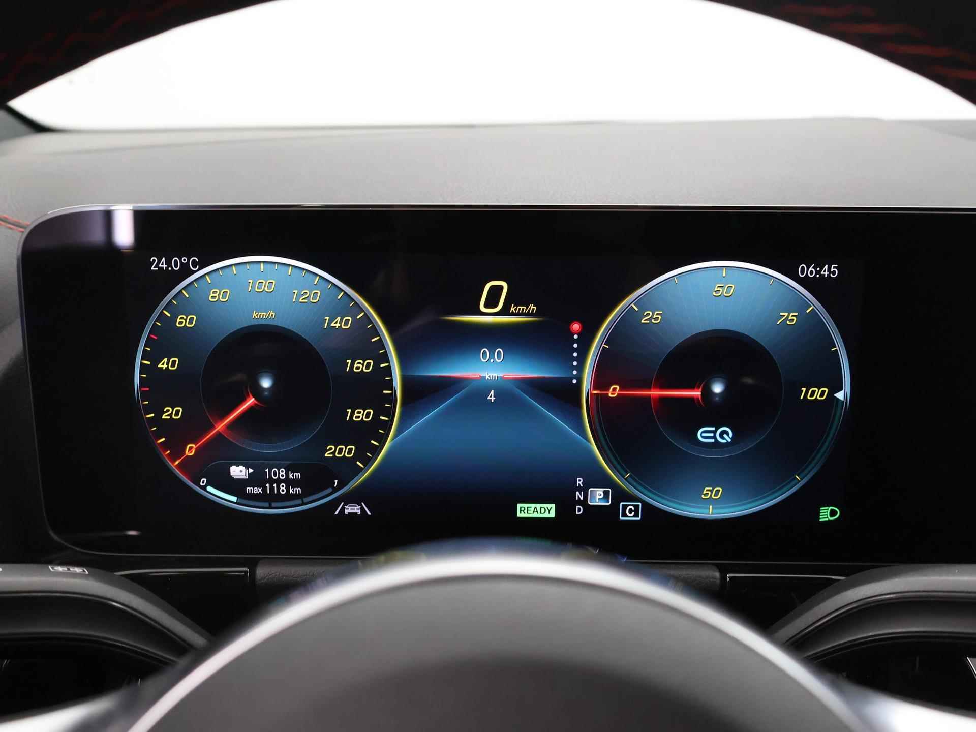 Mercedes-Benz EQA 250 Sport Edition | Premium Pakket | 19" AMG-velgen | Privacy Glass | Stoelverwarming | Achteruitrijcamera | - 13/46