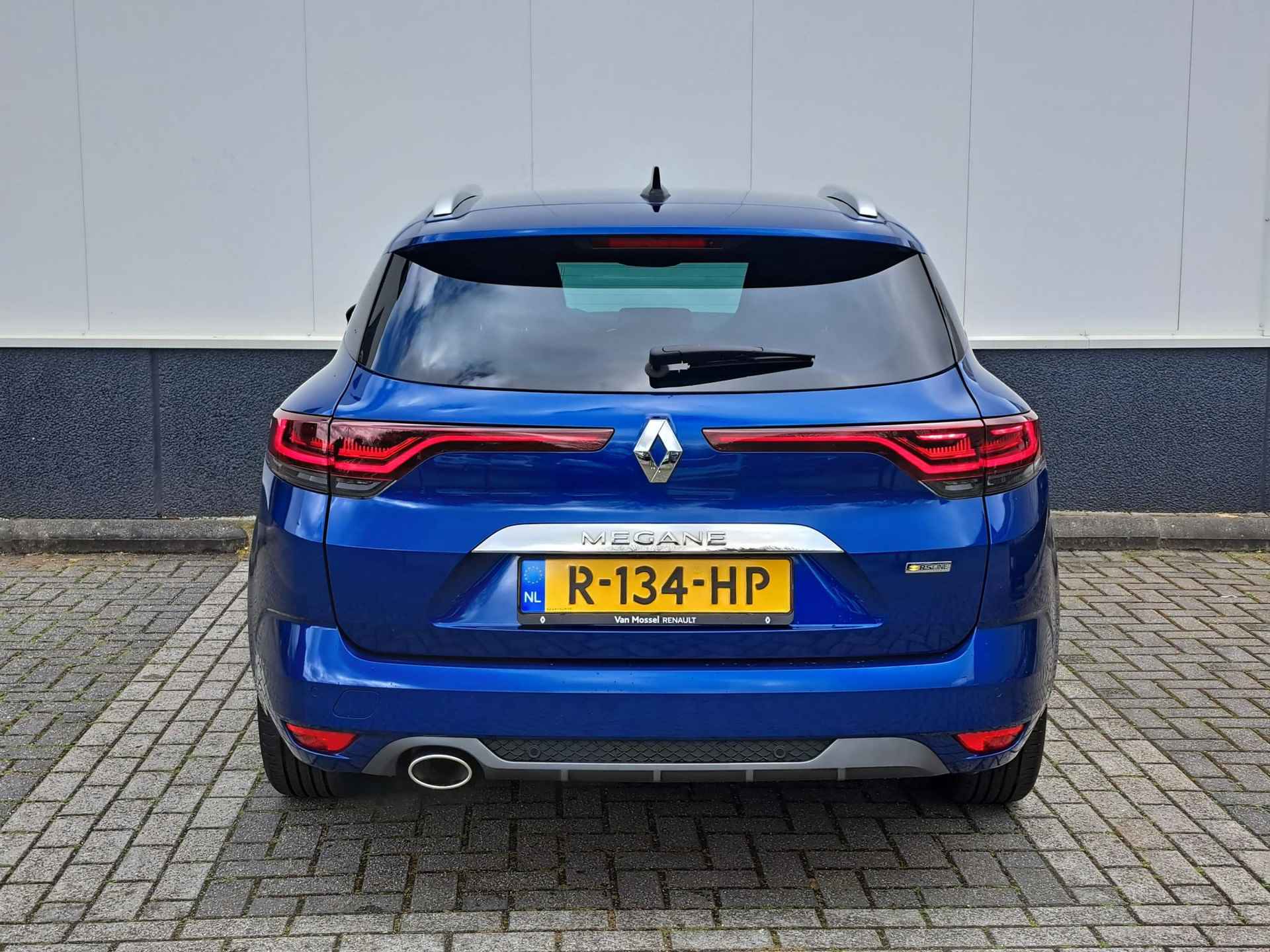 Renault Mégane Estate 1.3 TCe 160Pk EDC R.S. Line | Navigatie | Apple & Android Carplay | Parkeersensoren & Camera | Head-up Display | Stoelverwarming | Lane Assist - 8/31