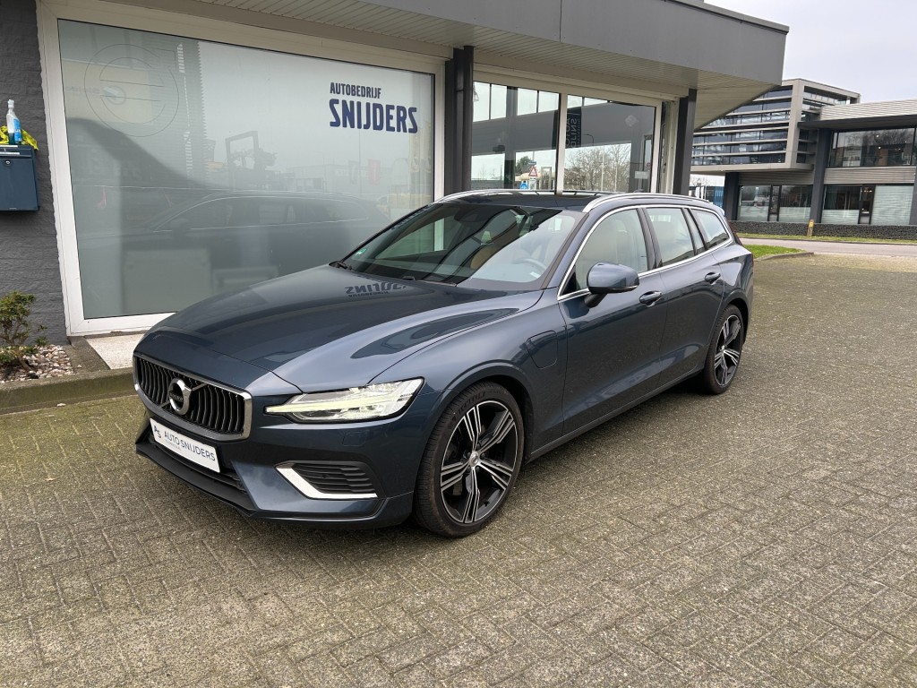 VOLVO V60 2.0 T6 Recharge AWD Inscription - Lounge Full Options