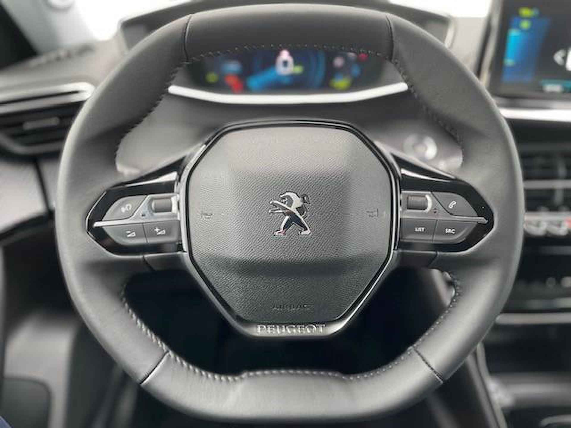 Peugeot e-2008 EV Allure Pack 50 kWh | Camera | Climate control | Apple Carplay | Direct leverbaar | SUPER SALE - 17/31