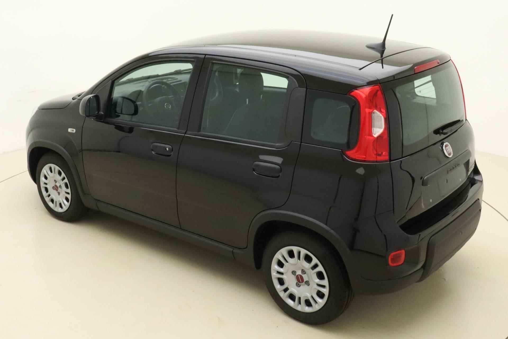 Fiat Panda 1.0 Hybrid | 5-zits | Climate control | Parkeersensoren achter | Snel leverbaar! | - 5/29