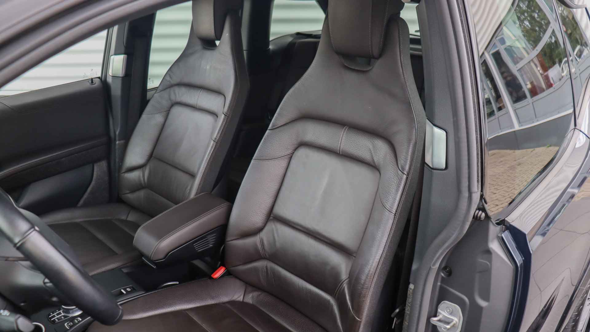 BMW i3 S iPerformance 94Ah 33 kWh | Schuifdak | Harman/Kardon | Driving Assistant Plus | Comfort Access - 8/23