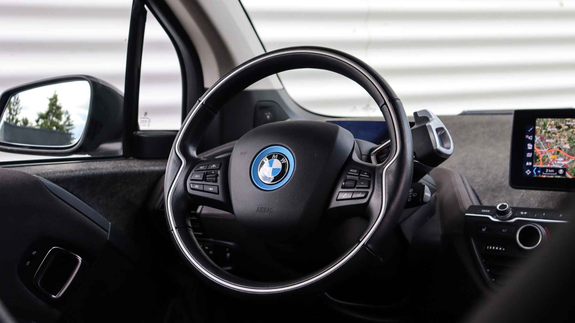 BMW i3 S iPerformance 94Ah 33 kWh | Schuifdak | Harman/Kardon | Driving Assistant Plus | Comfort Access - 21/23