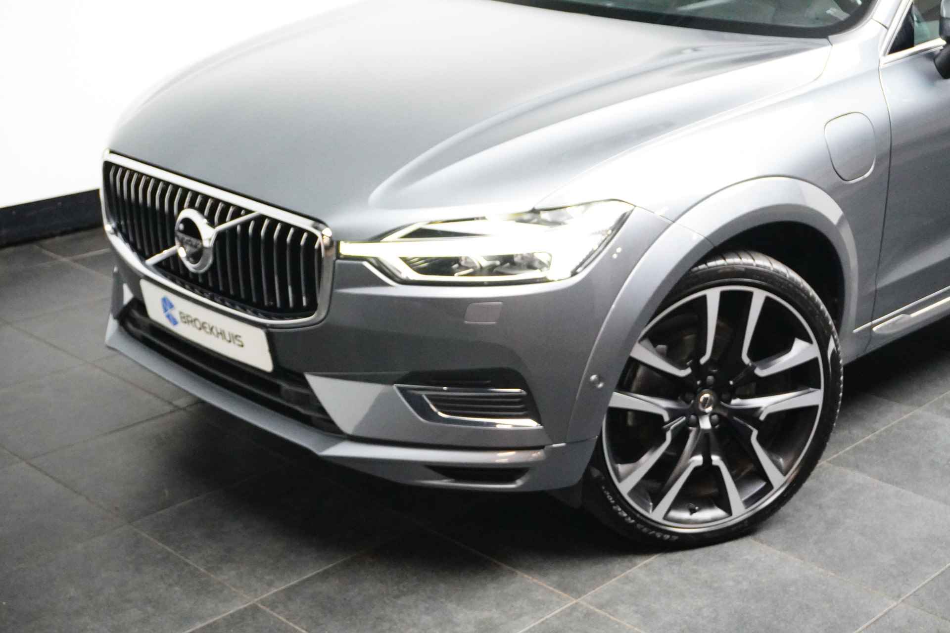 Volvo XC60 2.0 T8 Twin Engine AWD Inscription - 35/35