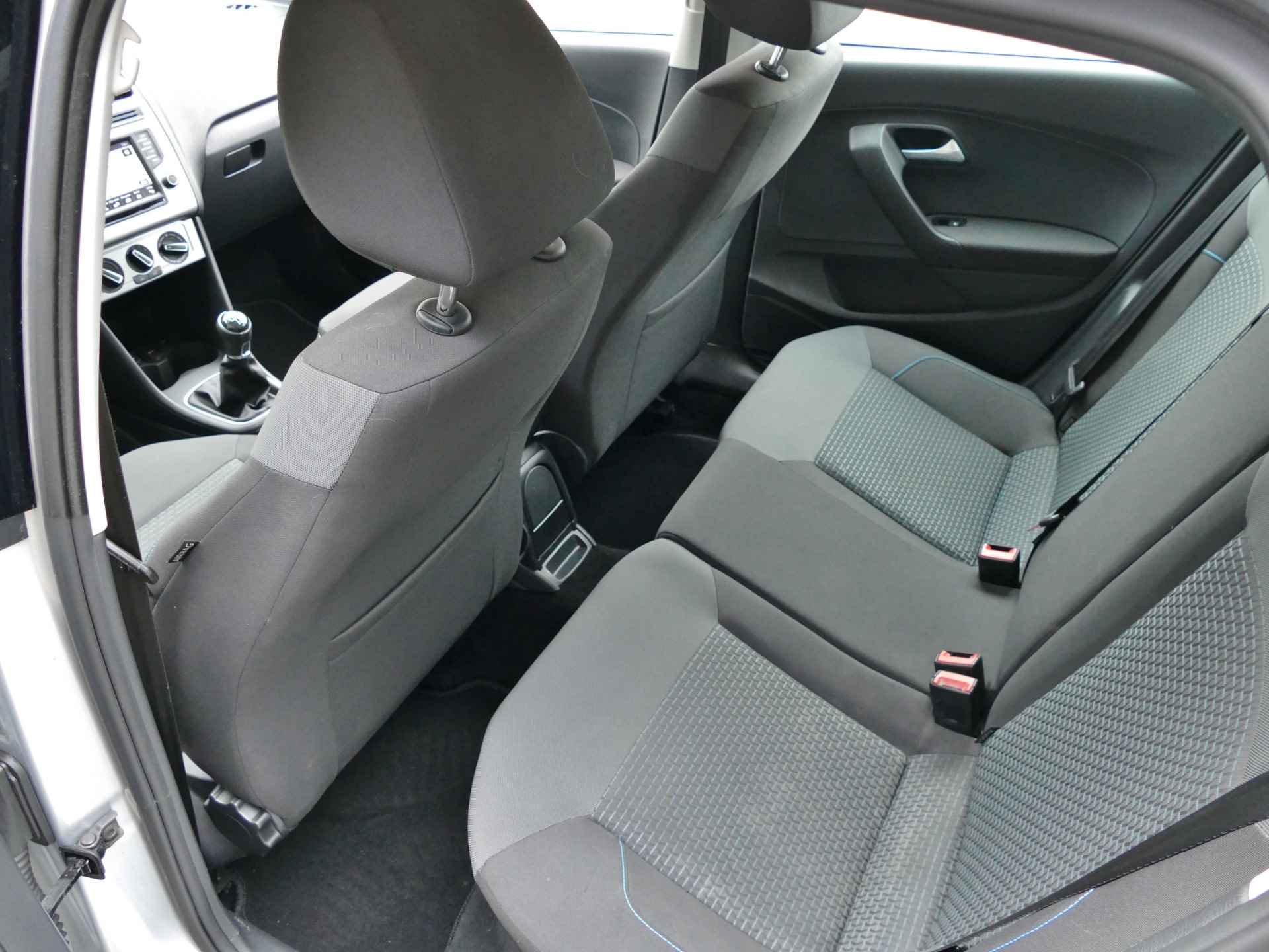 Volkswagen Polo 1.0 BlueMotion | 100% onderhouden | Apple carplay / Android auto | cruise control | airco - 30/47